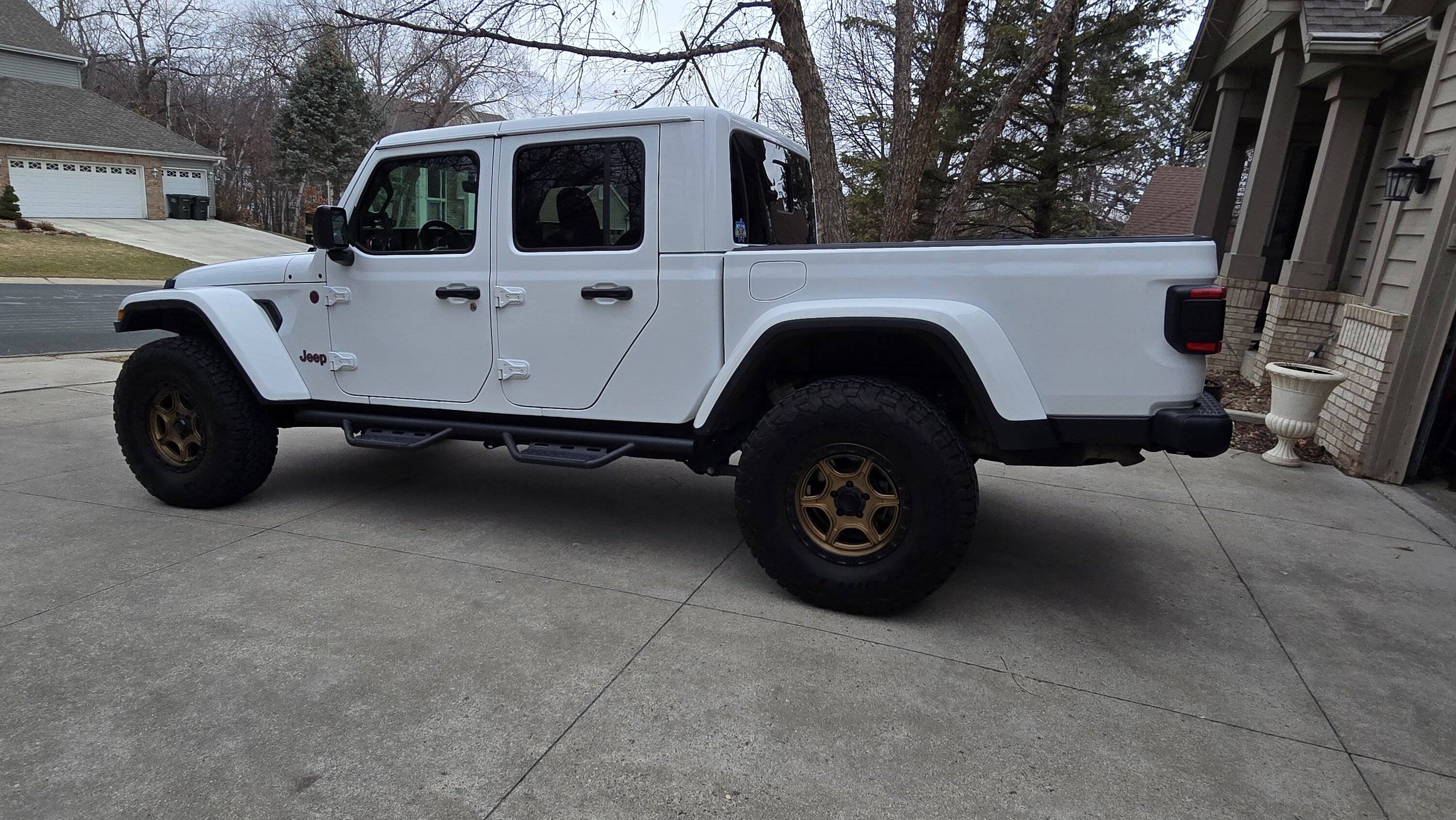Jeep Gladiator Trying to change my ride to a Gladiator, but................ 20240214_124936
