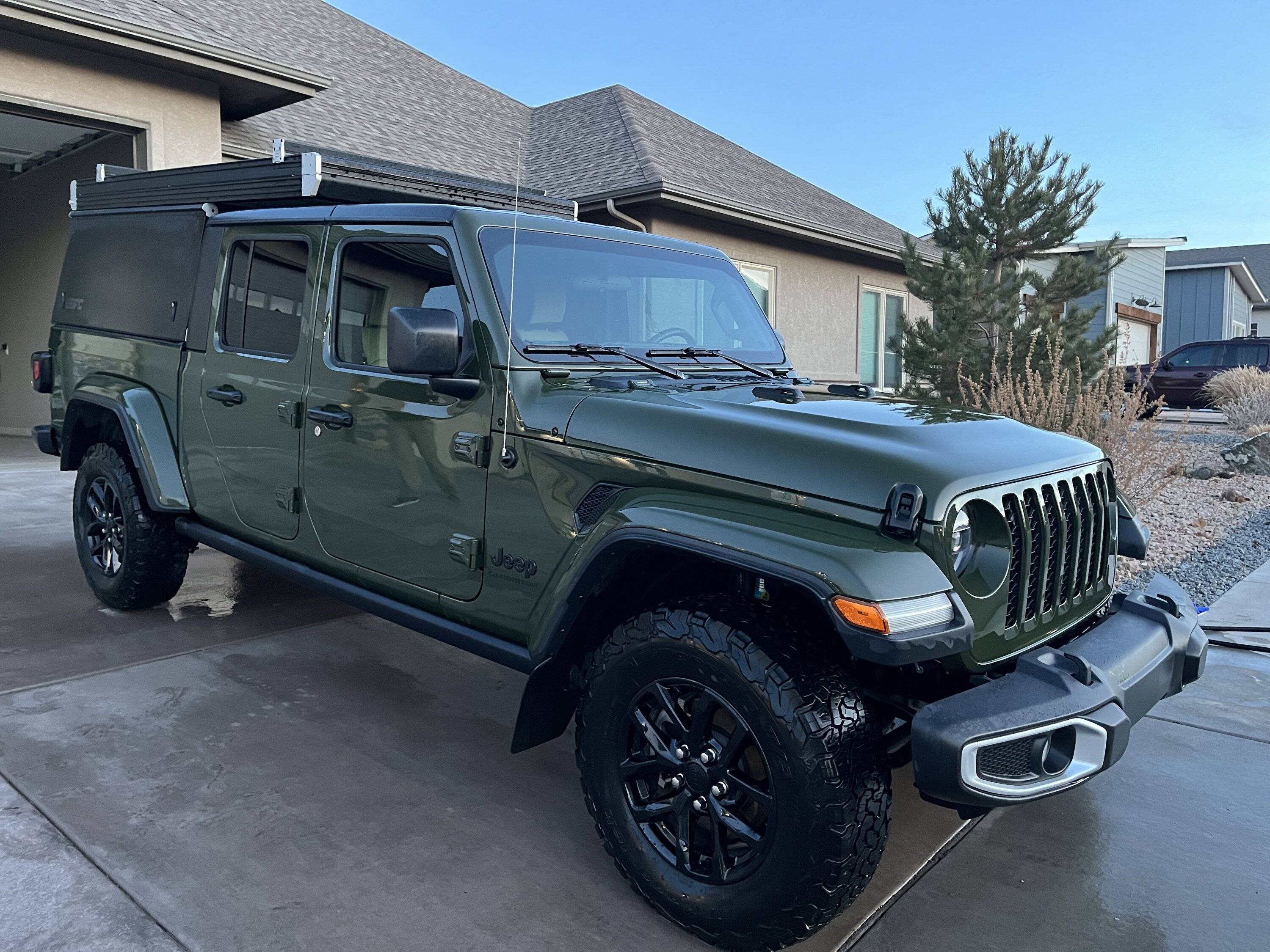 Jeep Gladiator 2021 Jeep Gladiator Sport Max Tow: 34xxxK miles for $31K 1706902129848