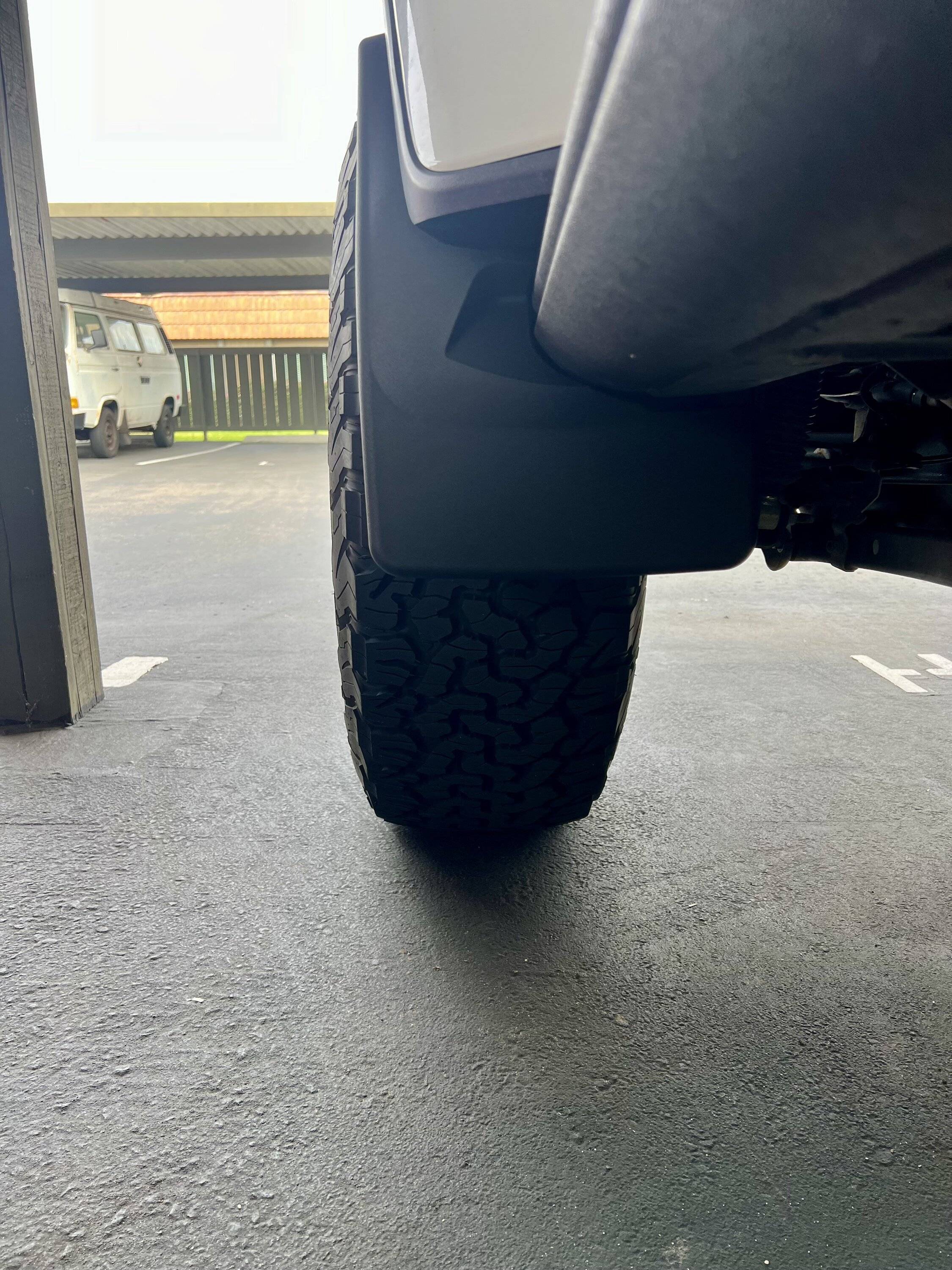 Jeep Gladiator Another mud flap question IMG_1843