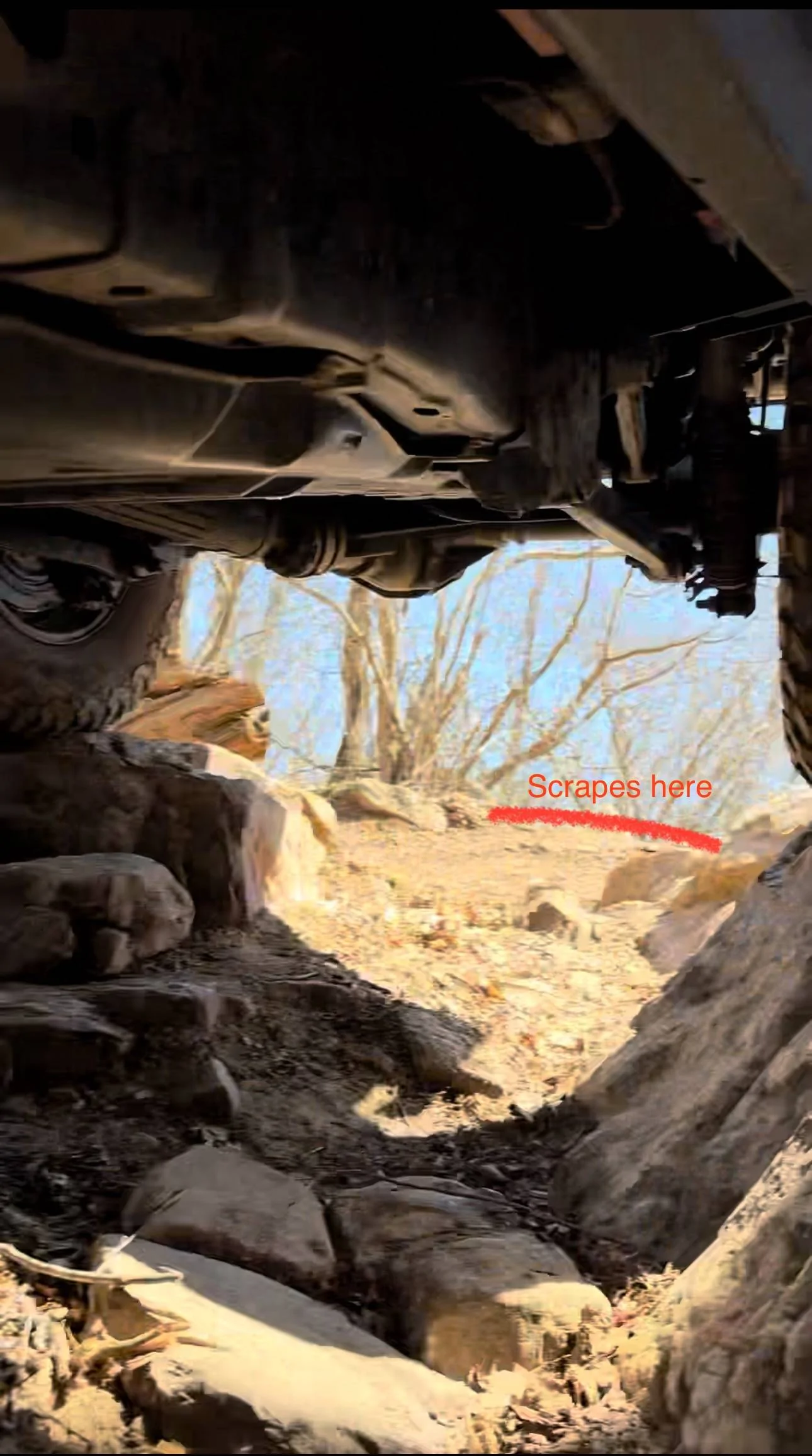 Jeep Gladiator 35” vs. 37” tires and belly scraping IMG_3144