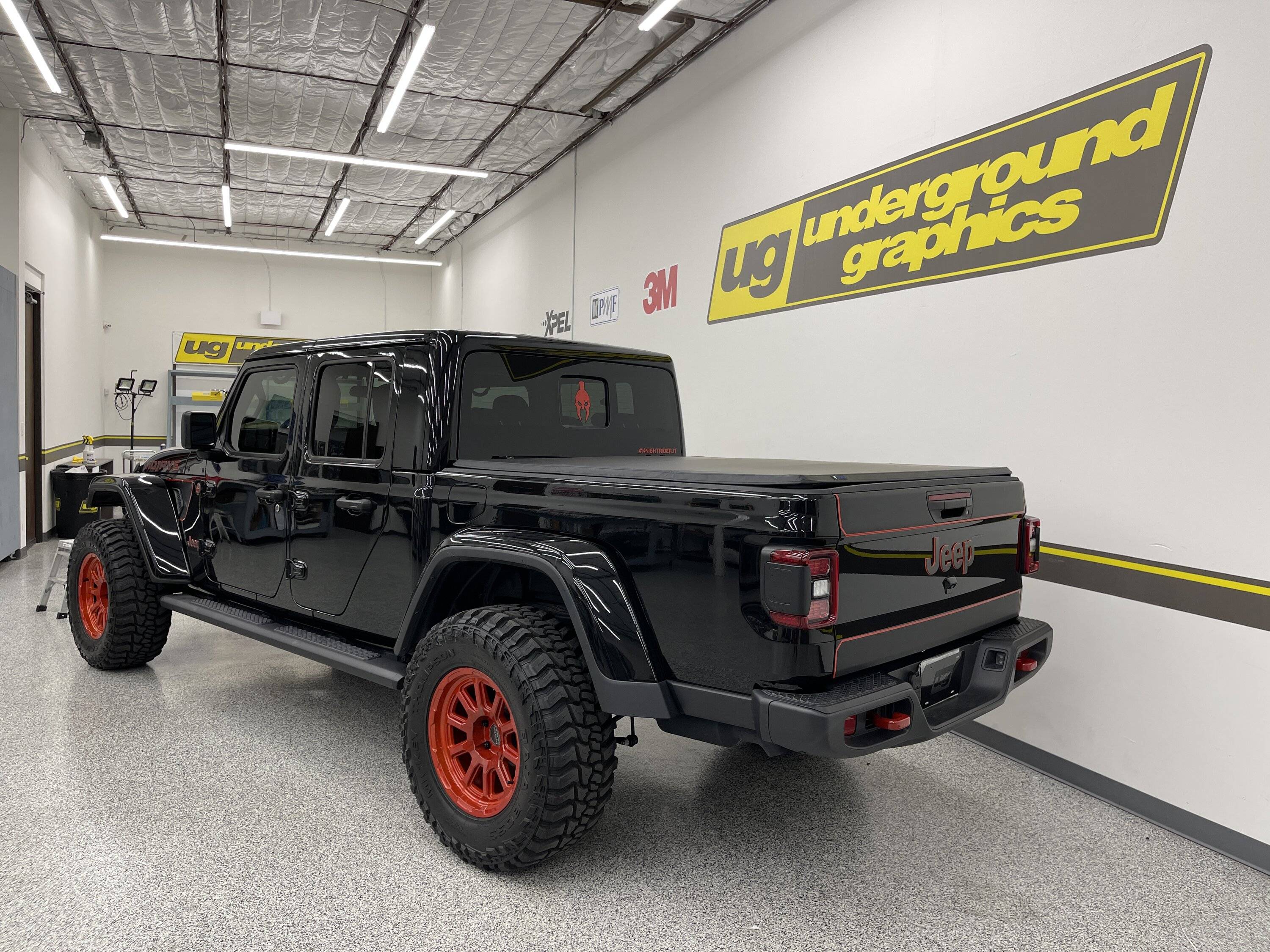 Jeep Gladiator Jeep Gladiator Tailgate Wrap IMG_4691.JPG