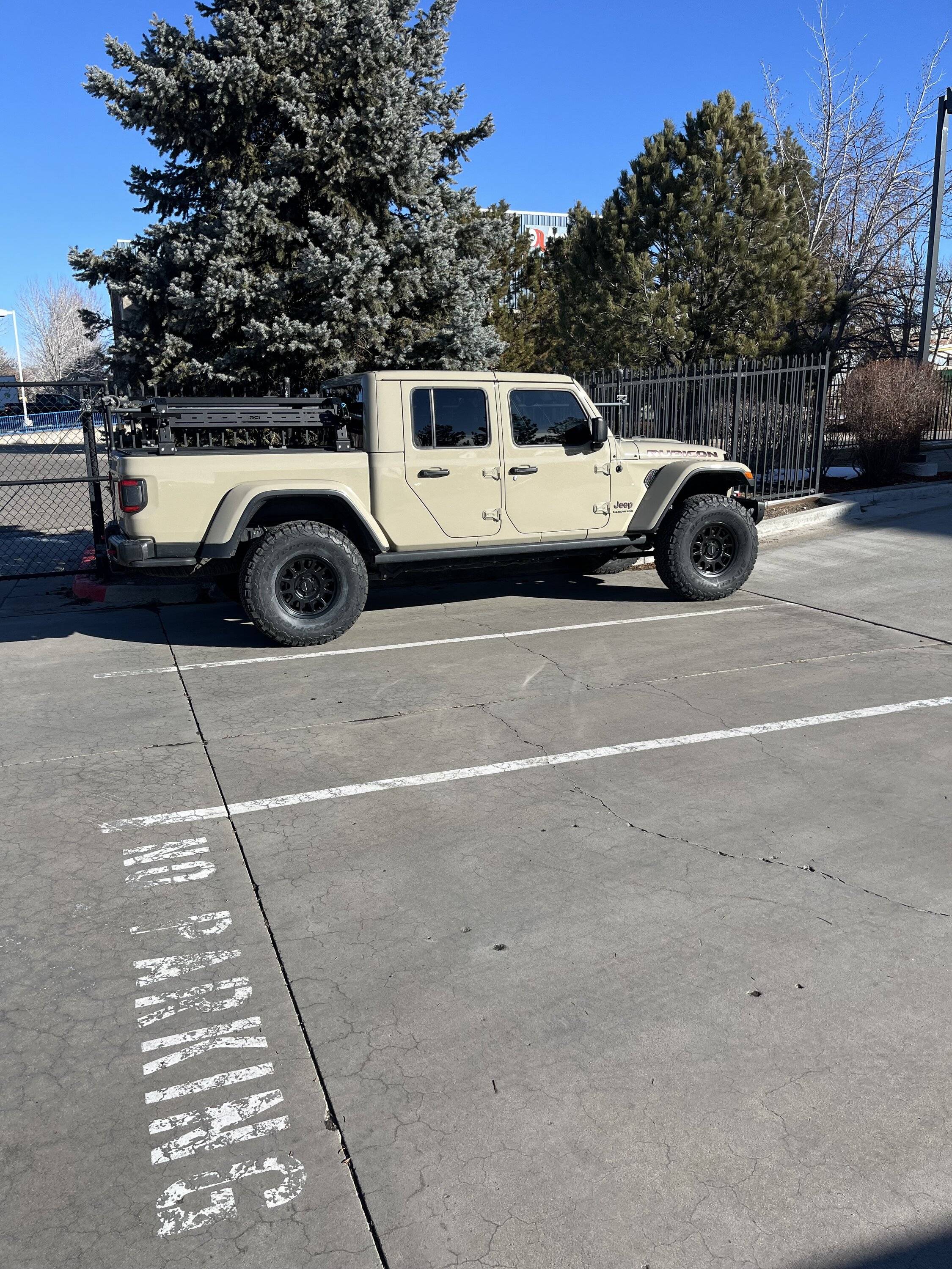 Jeep Gladiator Gladiators on Mopar 2" Lift Kit IMG_1862