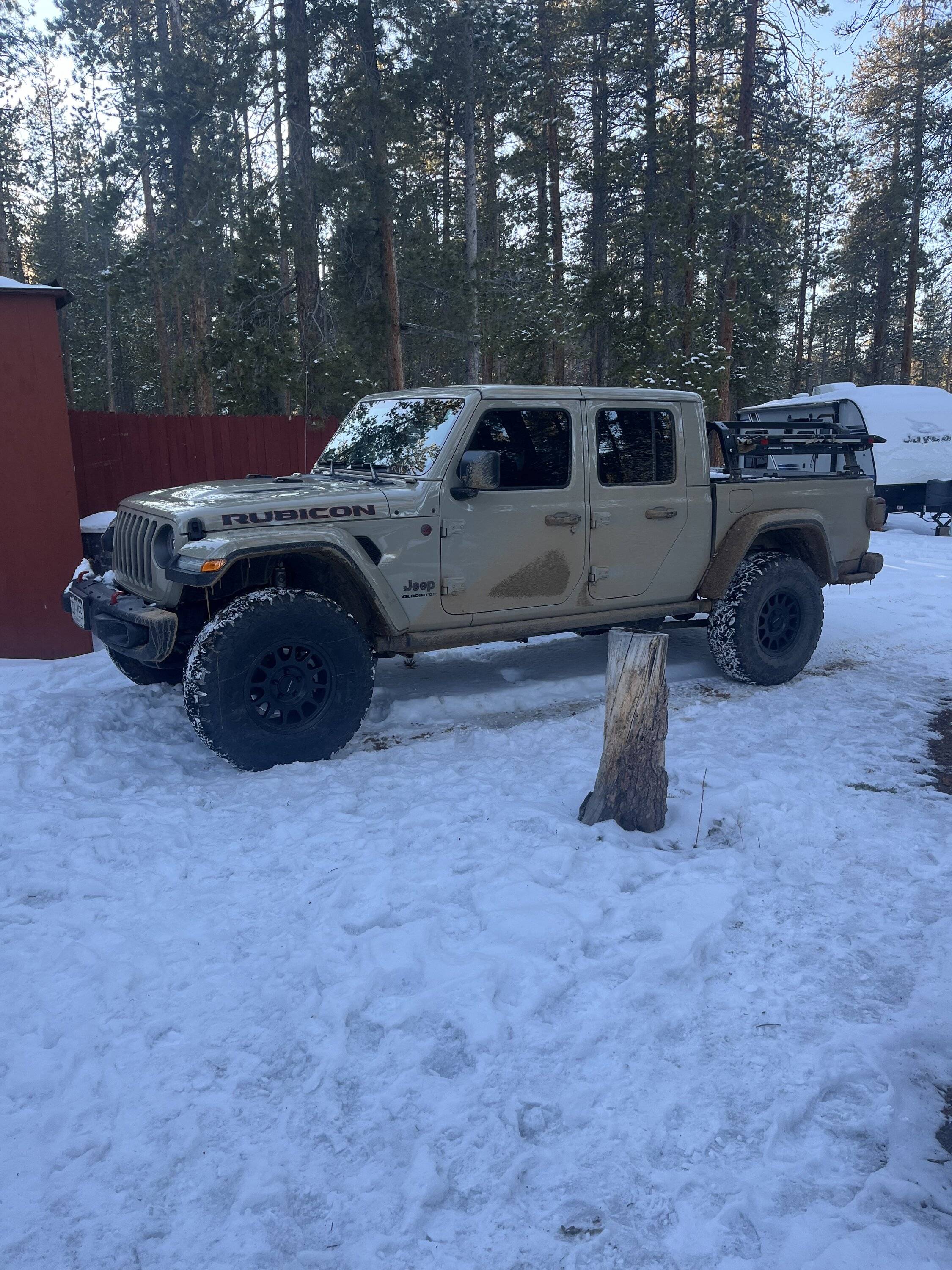 Jeep Gladiator Gladiators on Mopar 2" Lift Kit IMG_1900