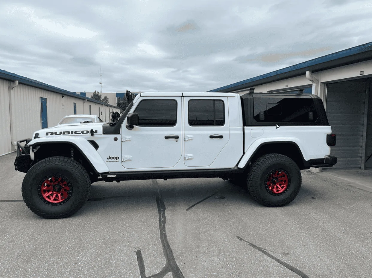Jeep Gladiator Gladiators on Mopar 2" Lift Kit 1708620258980