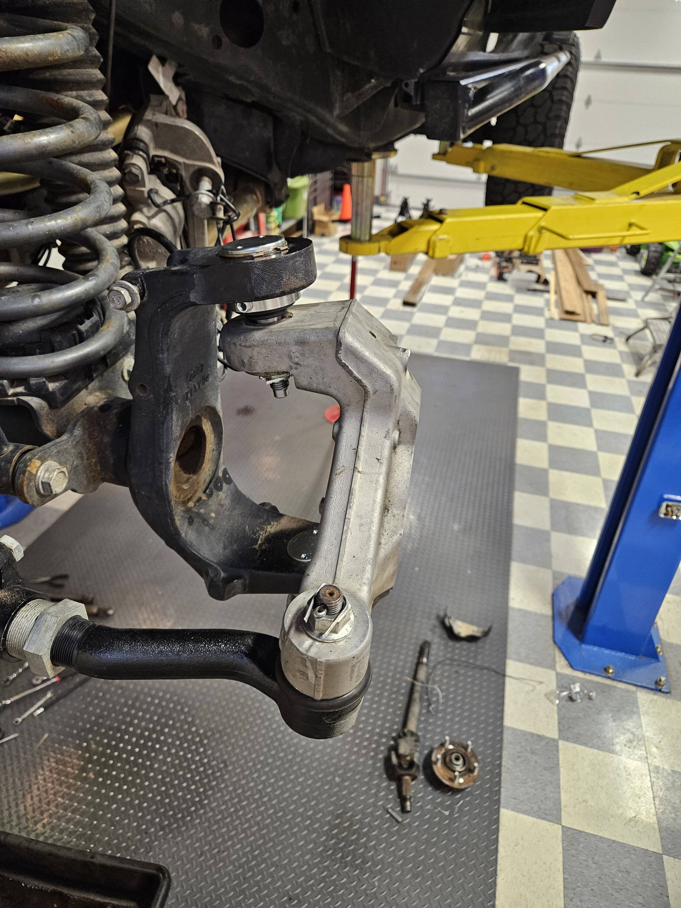 Jeep Gladiator RodReckets AEV JT370 Build Journal 20240203_164531