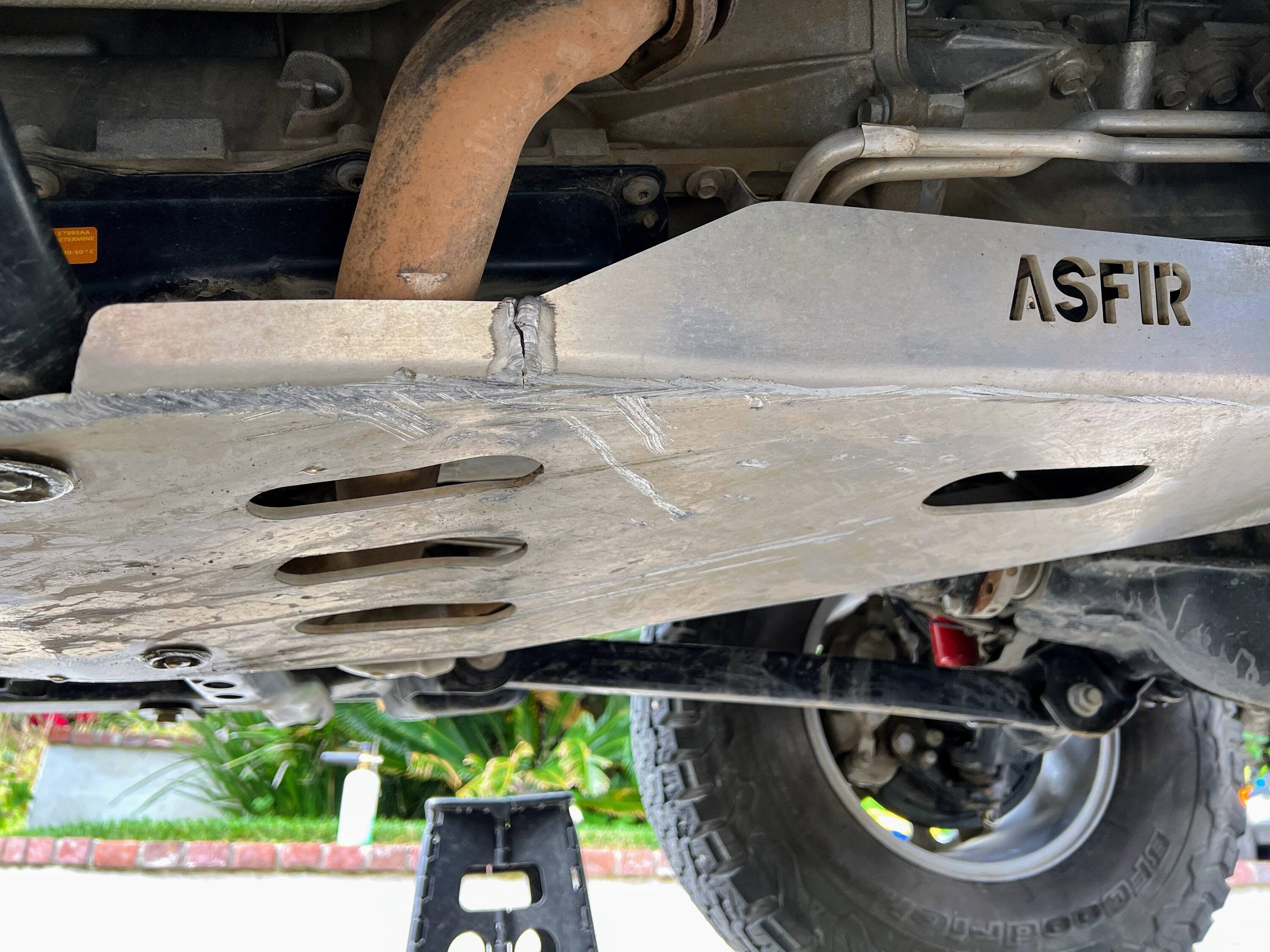 Jeep Gladiator 35” vs. 37” tires and belly scraping IMG_6509