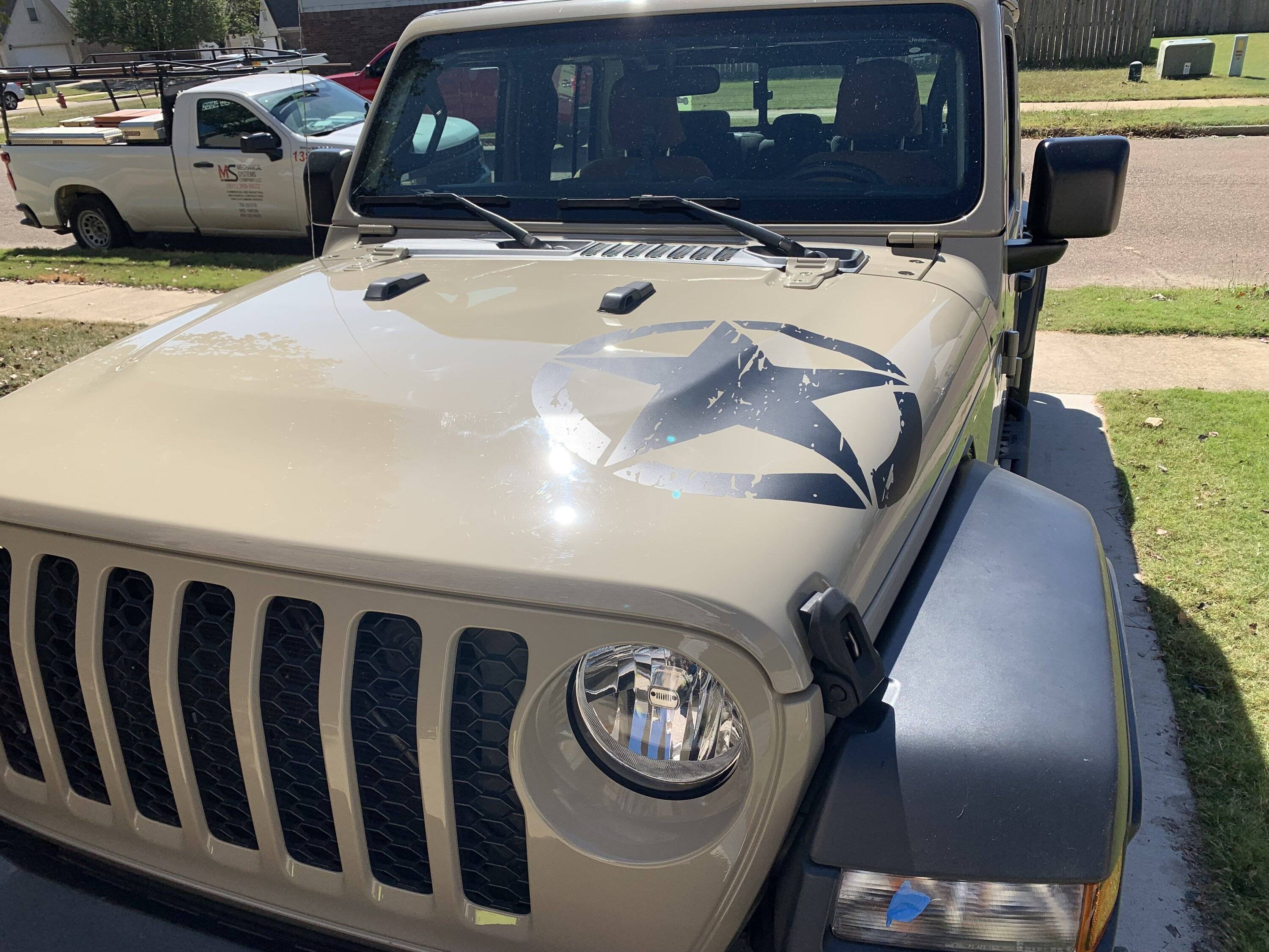 Jeep Gladiator Front End Friday: Let see those Grills IMG_2310