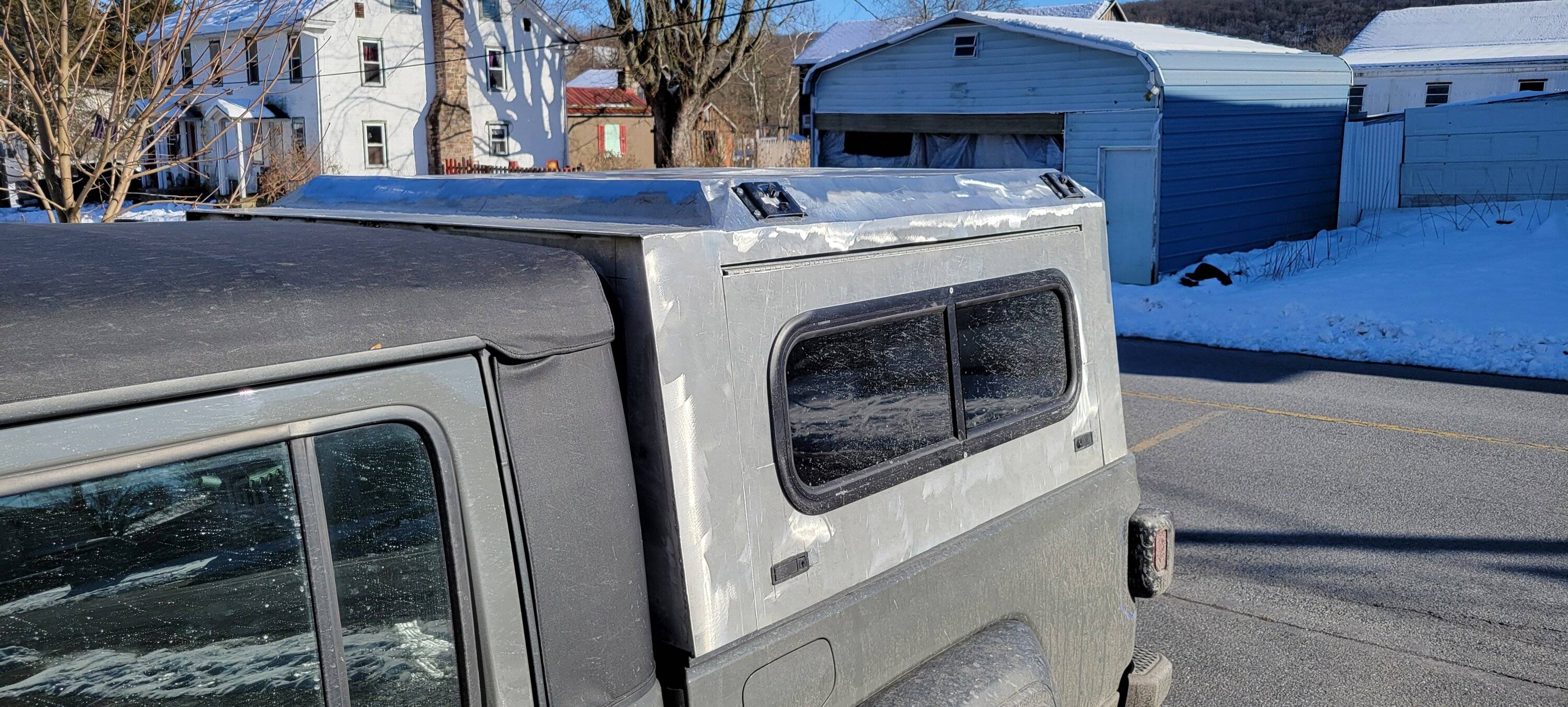 Jeep Gladiator My DIY bed cap 20240219_151434