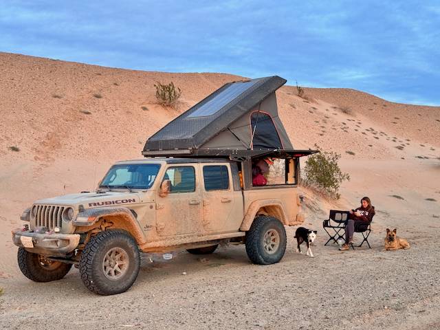 Jeep Gladiator Alu-Cab Canopy Camper Solar question IMG_3626