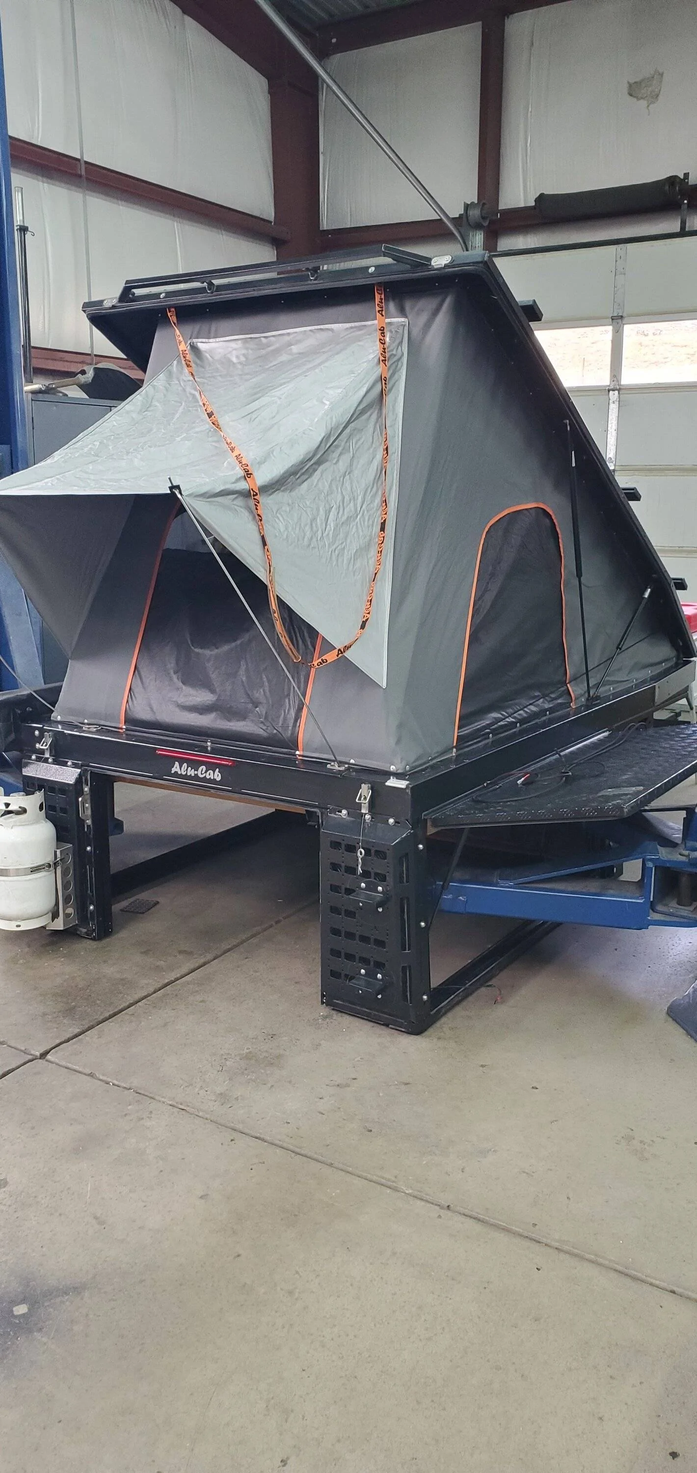 Jeep Gladiator Alu-Cab Canopy Camper Solar question 20240213_103833