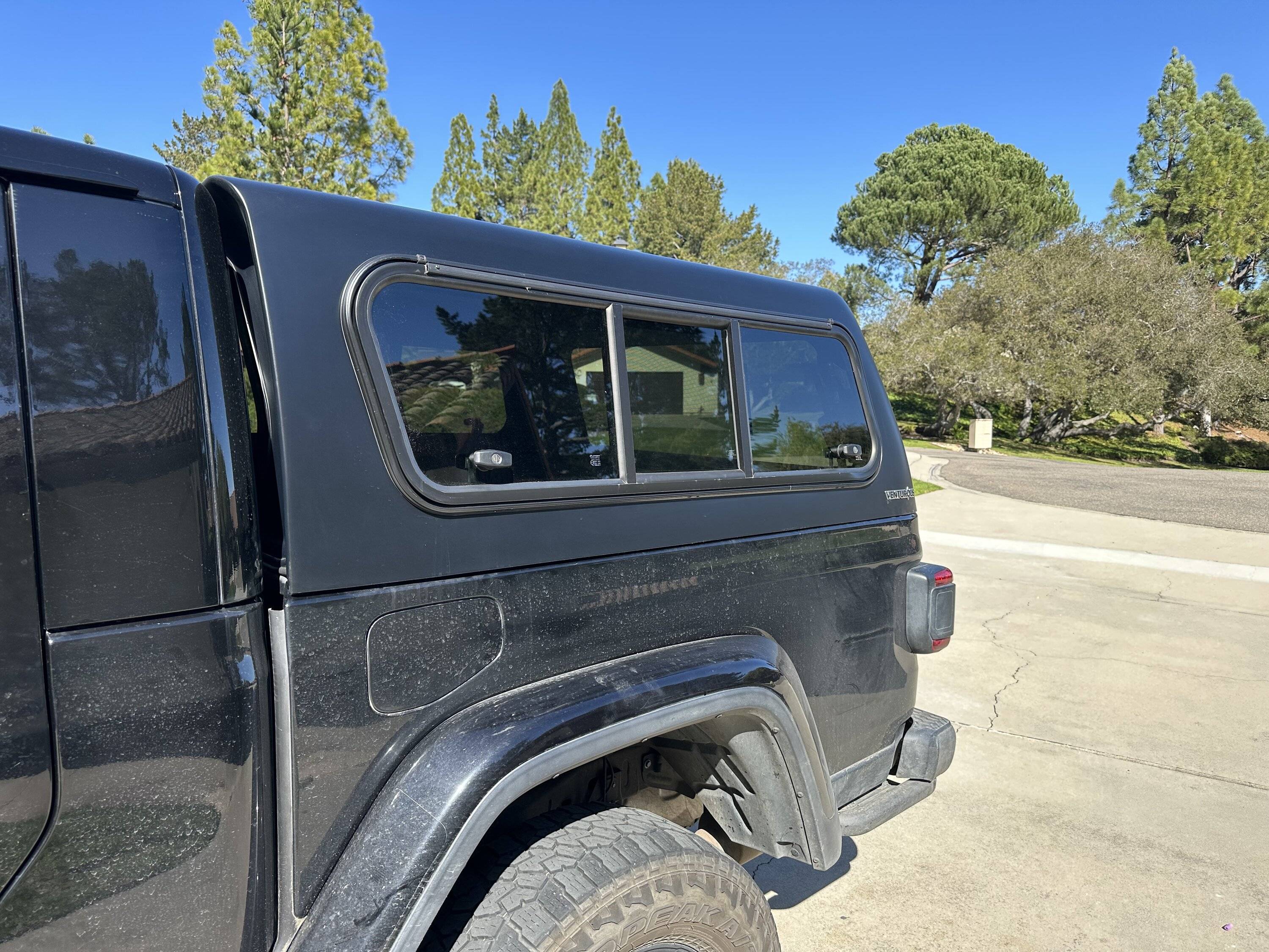 Jeep Gladiator Venturous Overland IMG_3824