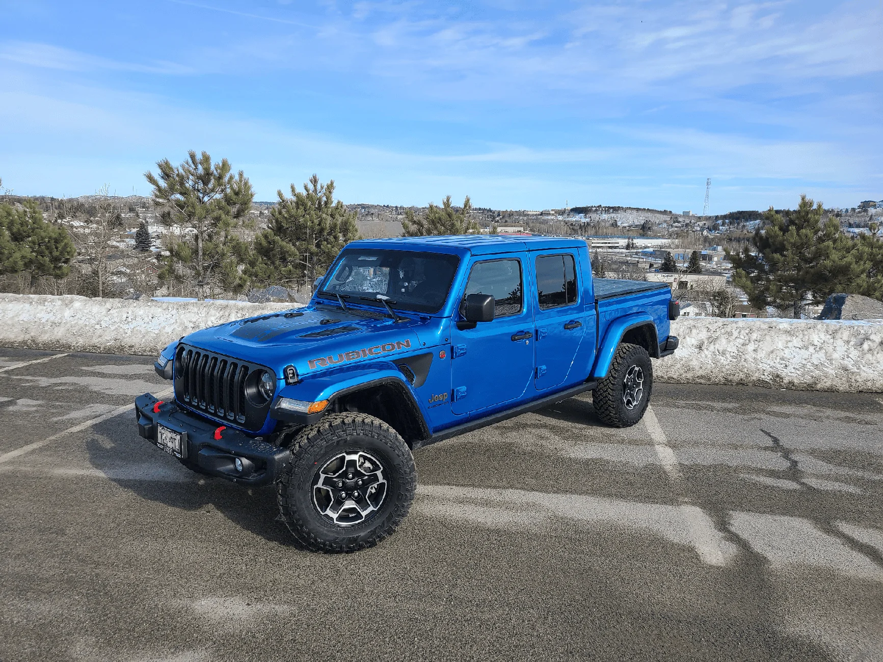Jeep Gladiator Looking at trading my Chevy 2.8 Z71 for Ruby with 3.0, need input please! 20240226_145455