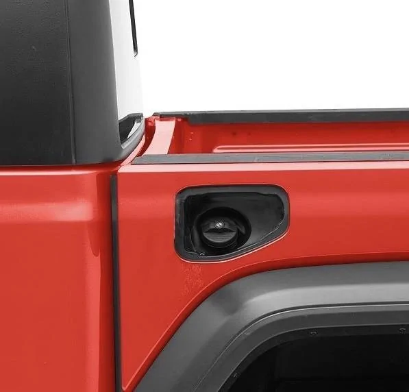 Jeep Gladiator Fuel door concern IMG_3551