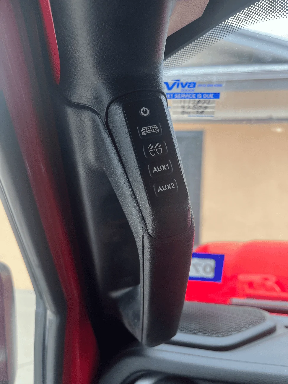 Jeep Gladiator Aftermarket Aux switch control IMG_5231