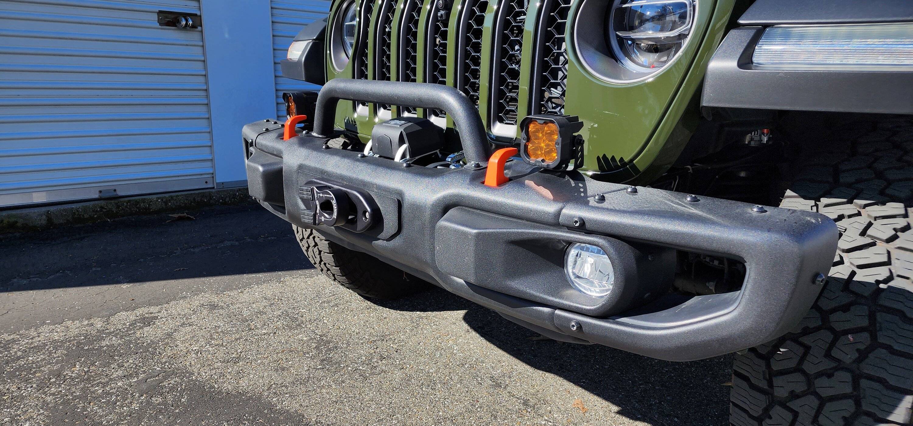 Jeep Gladiator Mojave orange mods 20230212_113809