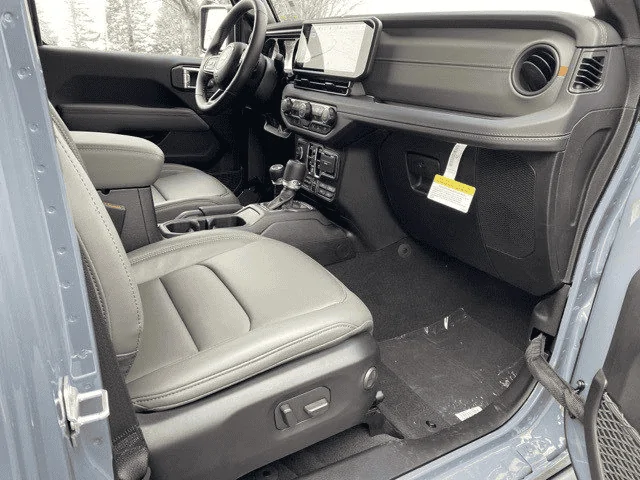 Jeep Gladiator Jeep is Cutting Prices and Adding Content! 1709152675992