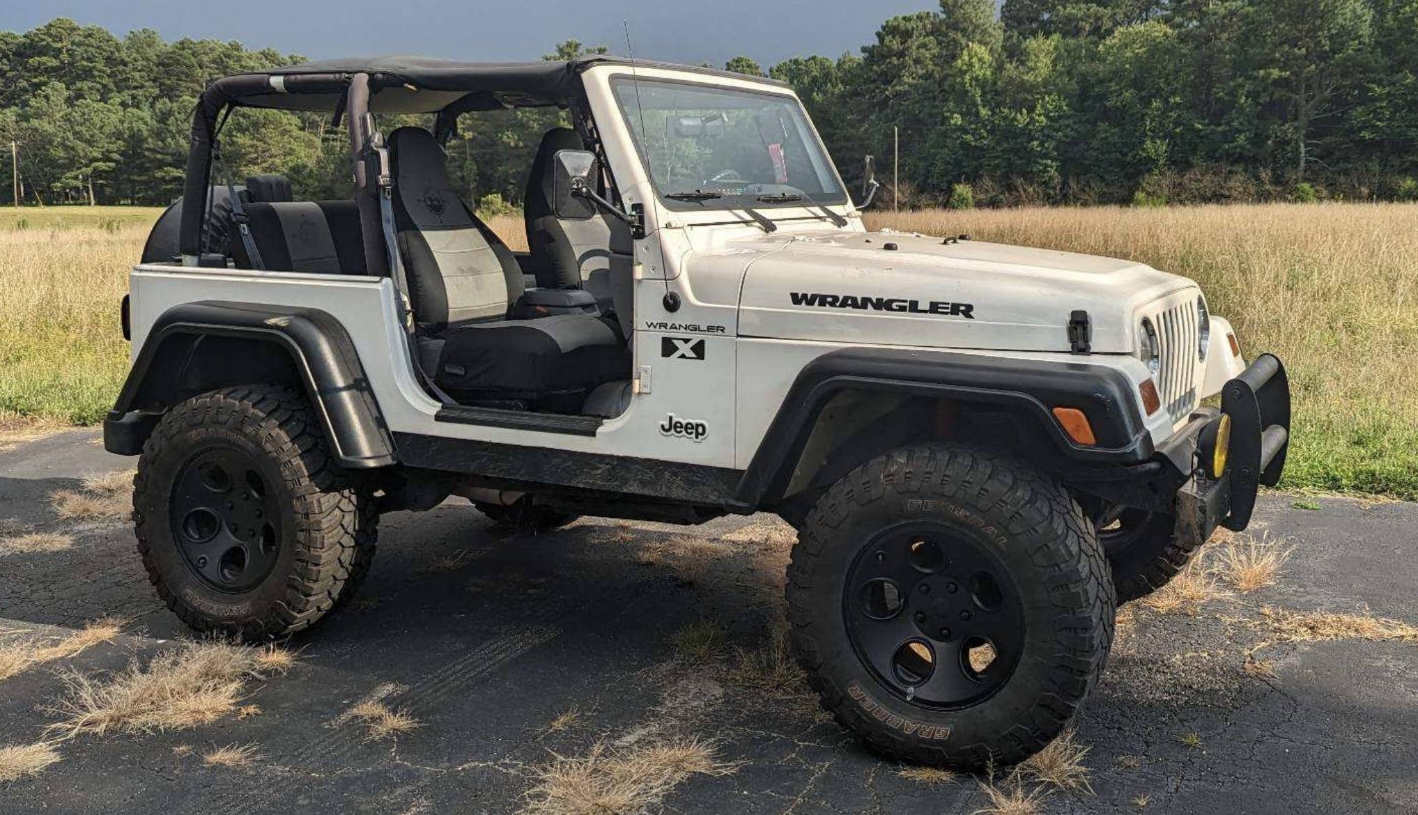 Jeep Gladiator JK AEV SAVEGRE Wheels on JT IMG_0168