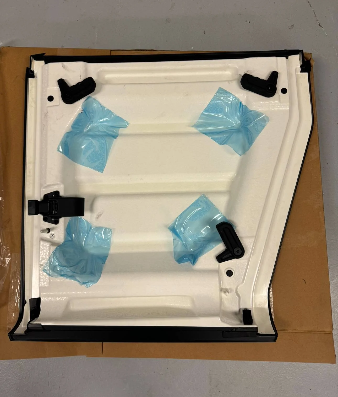 Jeep Gladiator Jeep JL JT JLU Wrangler OEM Passenger Hardtop Freedom Panel Text Black 2018-2023 IMG_6414