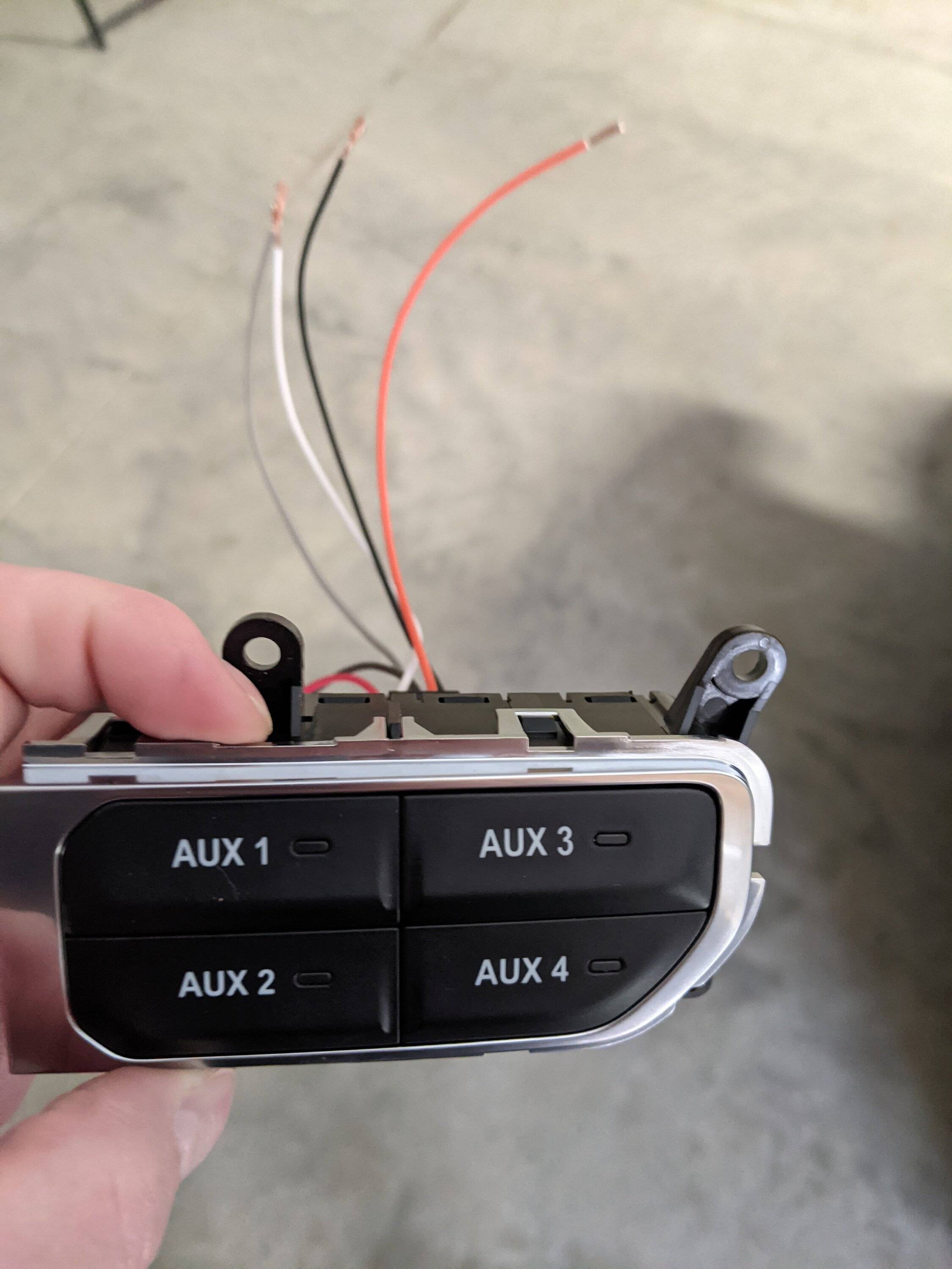 Jeep Gladiator Factory Aux Switch without factory harness switch
