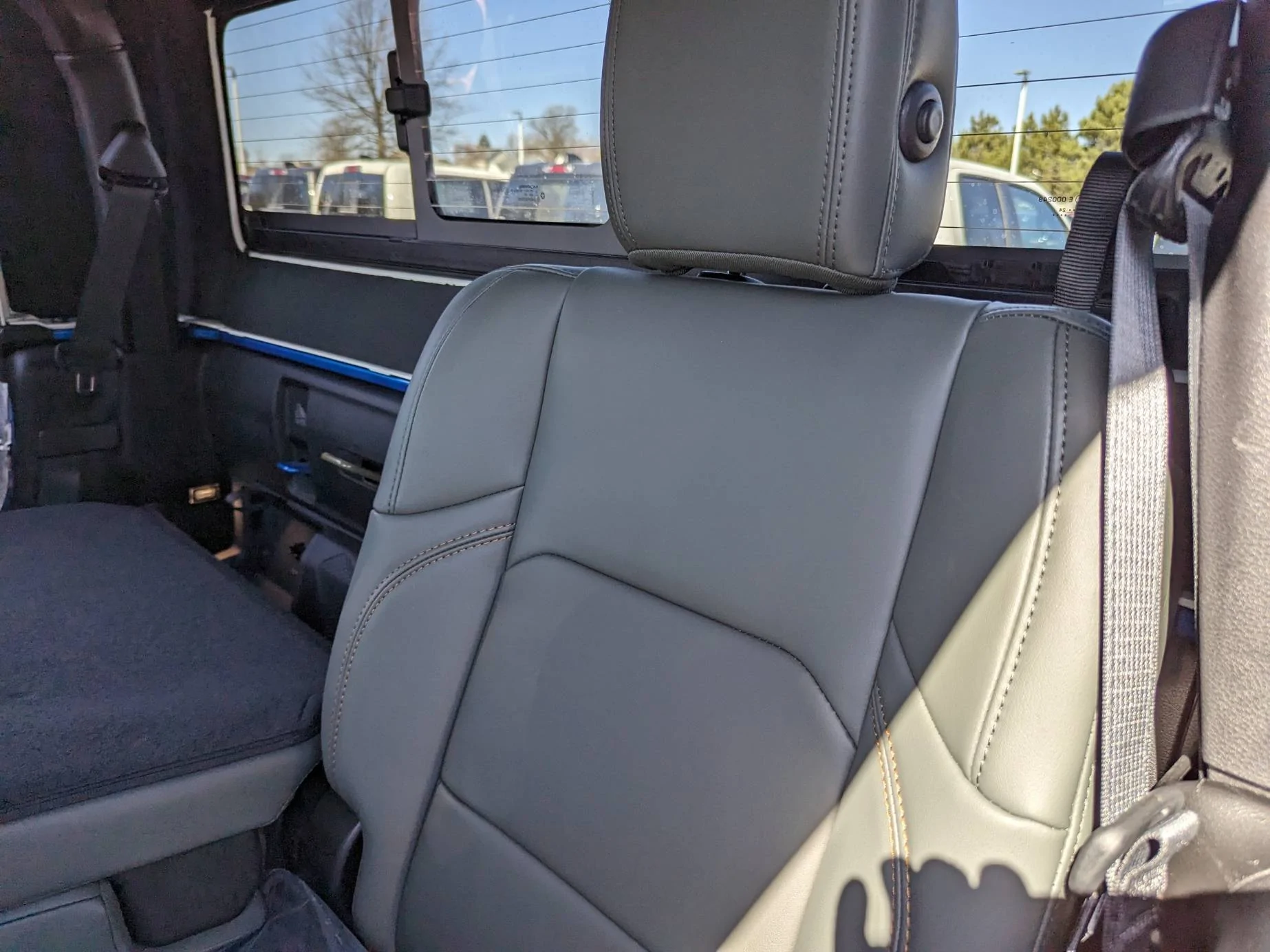 Jeep Gladiator For anyone interested in Mojave X interior colors - PXL_20240229_173203049
