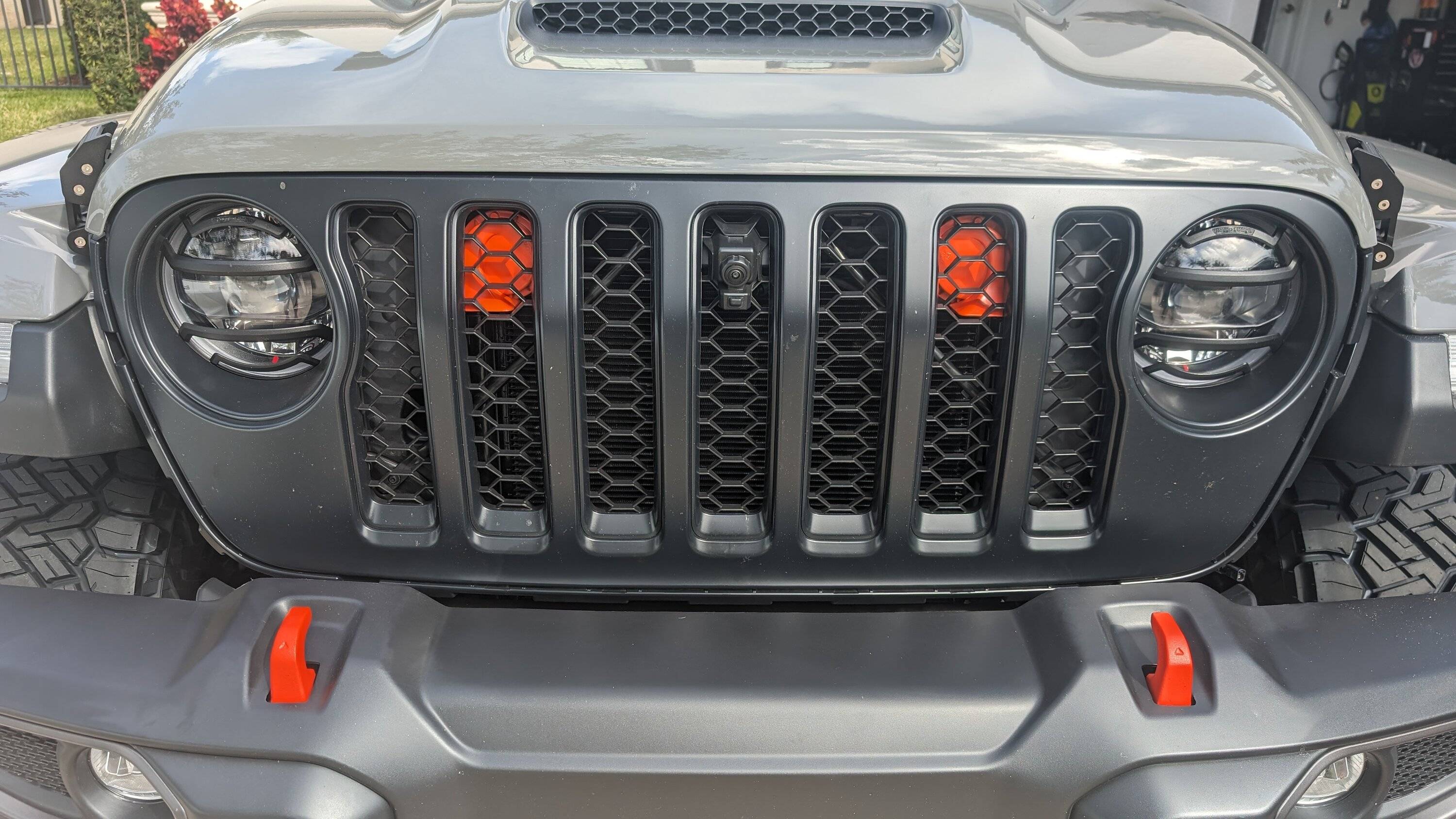 Jeep Gladiator Mojave orange mods PXL_20240301_150330855