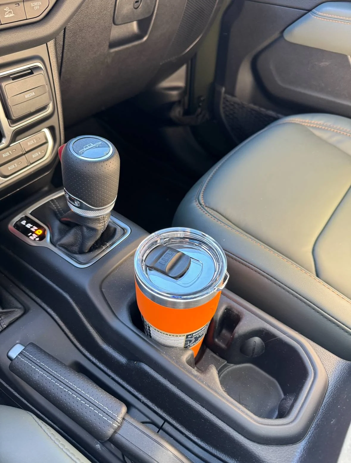 Jeep Gladiator Mojave orange mods IMG_0722