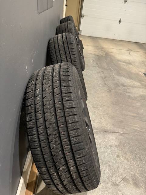 Jeep Gladiator OEM Wheels and Tires (almost new) Library - 2 of 3