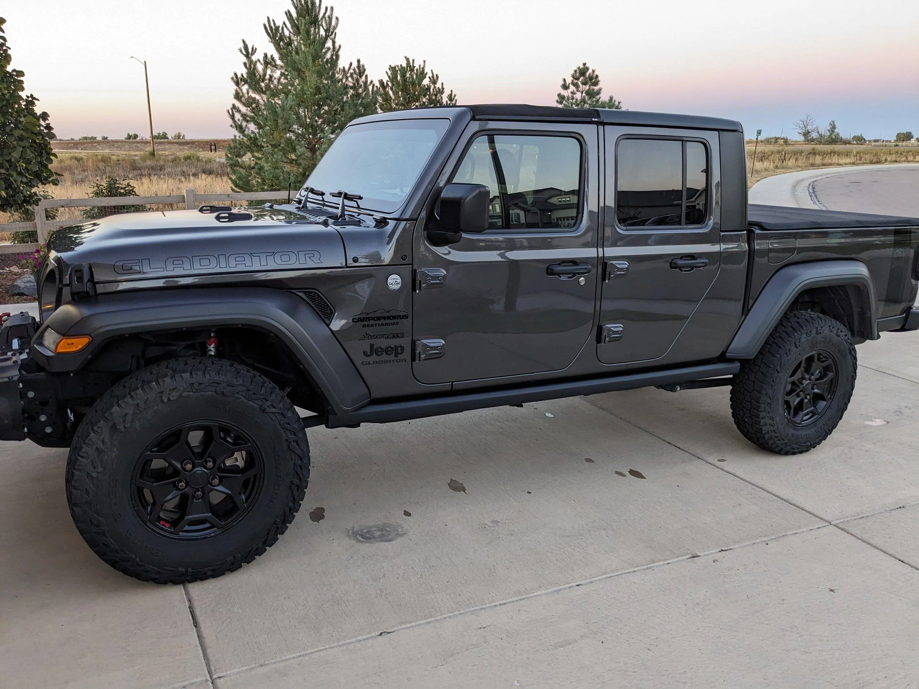 Jeep Gladiator GRANITE CRYSTAL JT Gladiator Club PXL_20231009_003717868