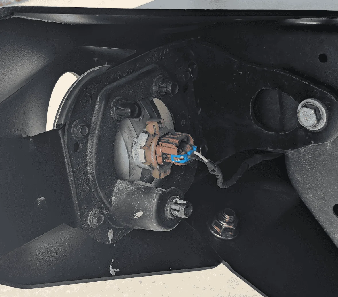 Jeep Gladiator Rear of fog lights now very exposed, should I do something to protect them? 1709574275041