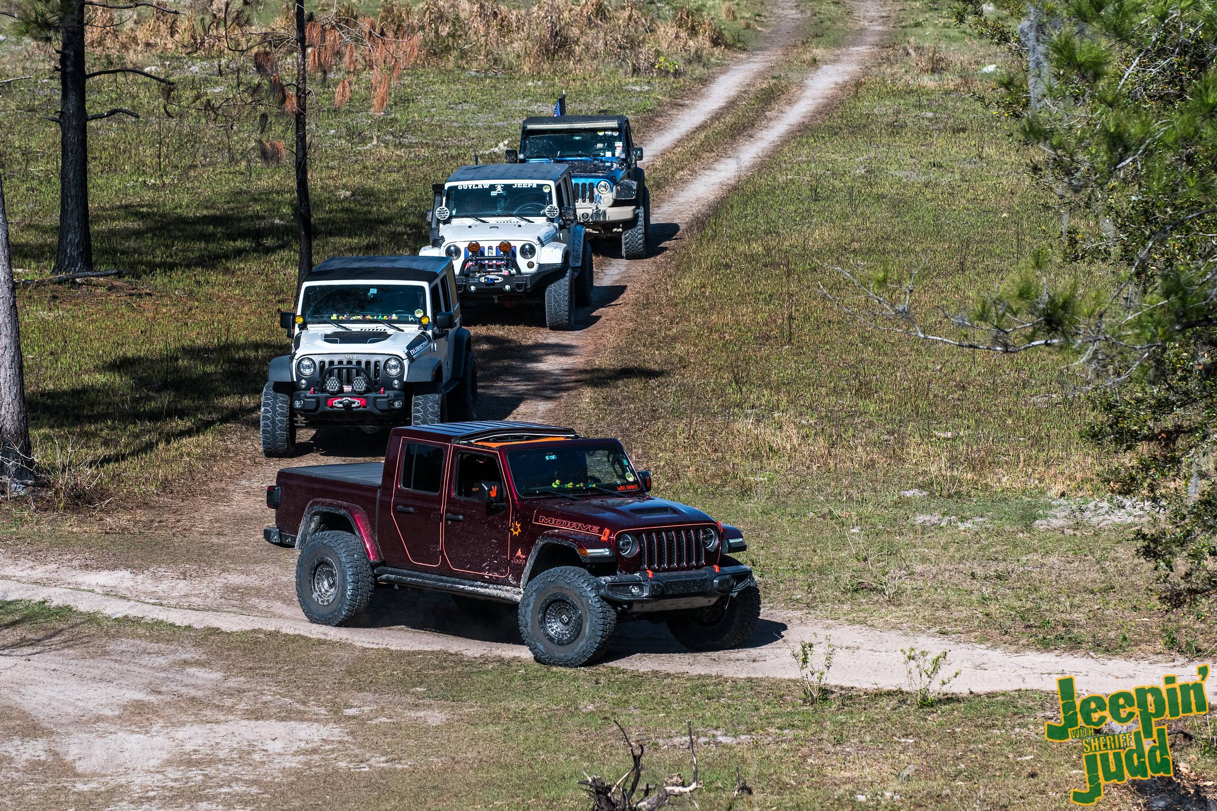 Jeep Gladiator Finally, the GOAT (Sliders) has arrived… 98838770-JWJ24-ClearSpringsRanch-Bartow_Fl-IvanRomeroPhotrography-34(1).JPG