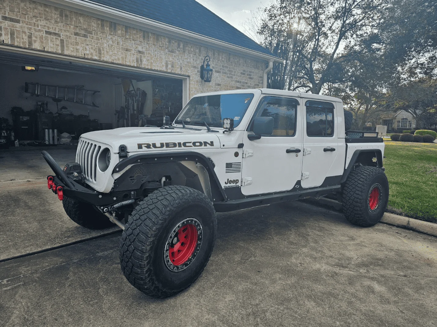 Jeep Gladiator Levi's JTR 'Do-Everything' Build 1709588968446