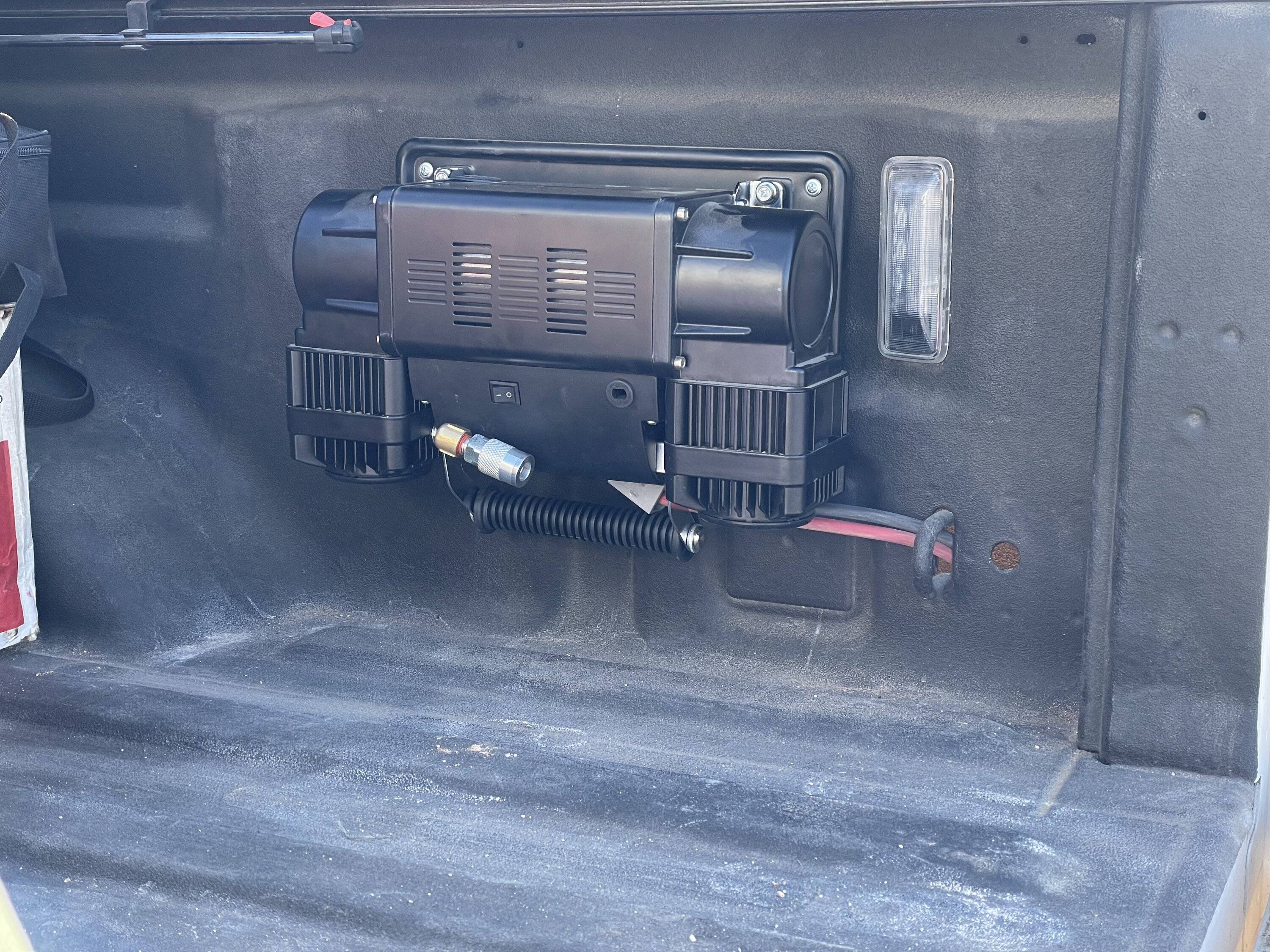 Jeep Gladiator Dual Pump Compressor Bed Mount (NAPA, THOR, MORRFlate, Maxi Trac etc.) IMG_5174