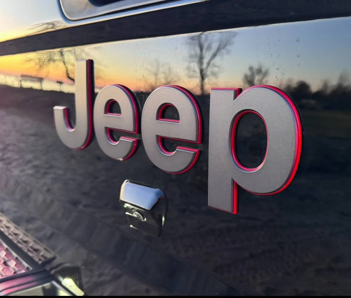 Jeep Gladiator Cleaned up and shiny! IMG_8594