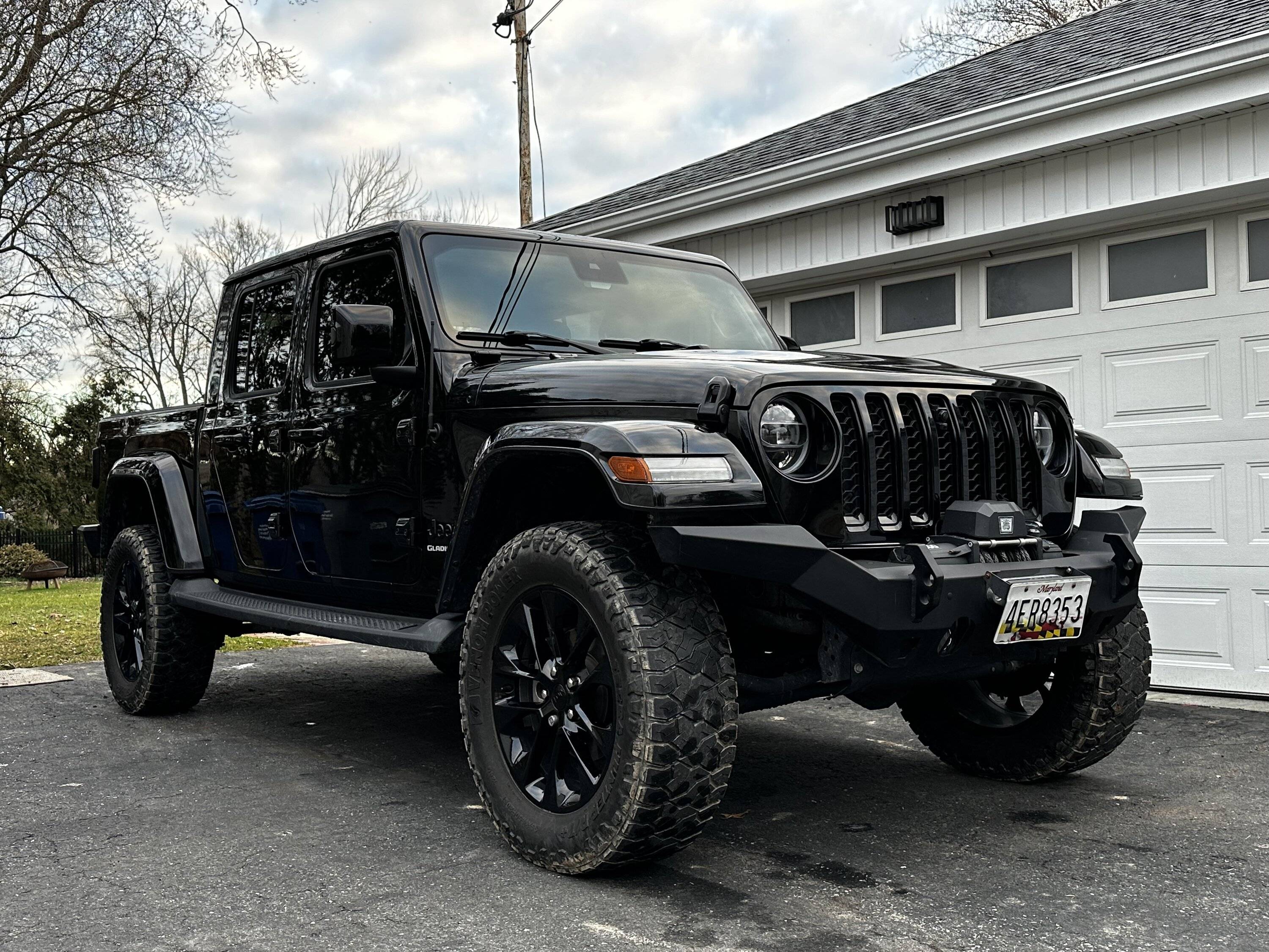 Jeep Gladiator Cleaned up and shiny! IMG_4517