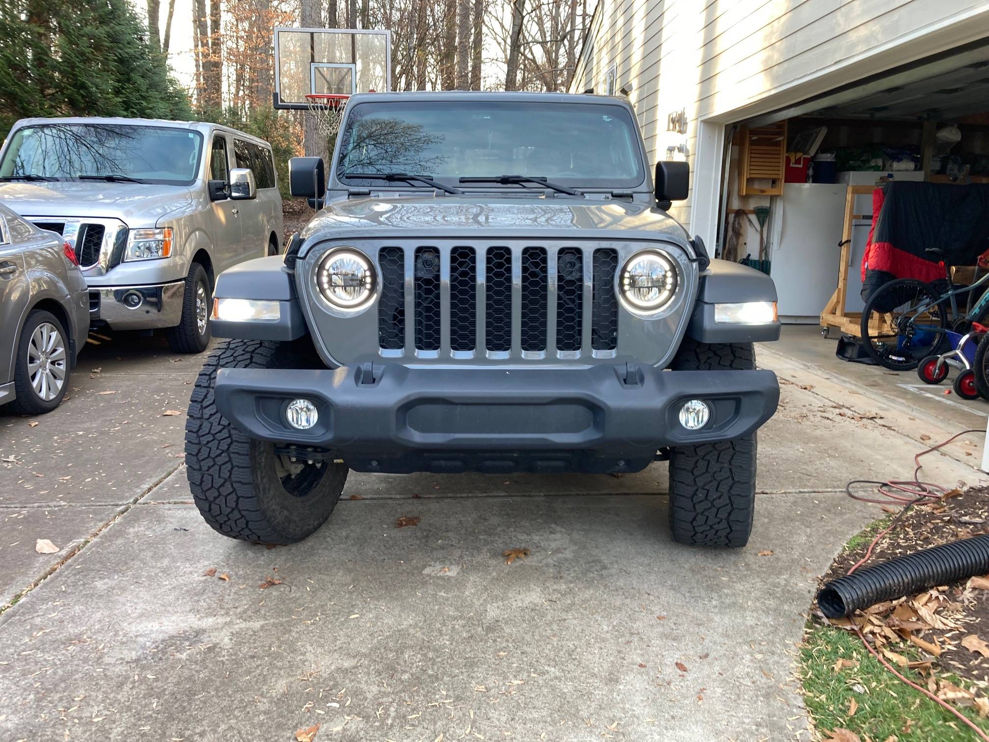 Jeep Gladiator What did you do TO your Gladiator today? [ADMIN WARNING: NO POLITICS, NO GUN TALK] Loyo lights