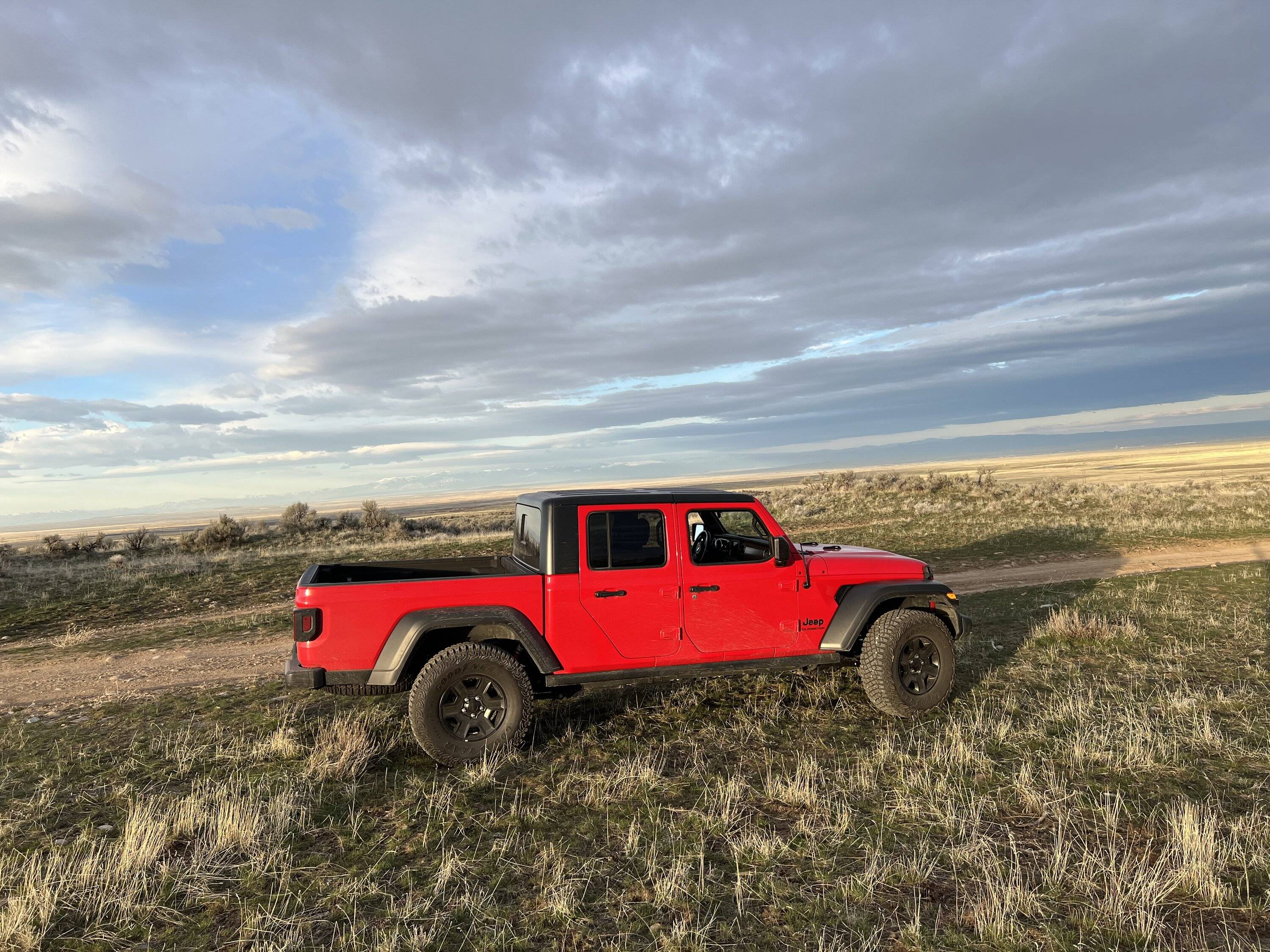 Jeep Gladiator 6% Under Invoice Pricing On Gladiator Orders @GrangerMotors.com IMG_1611.JPG
