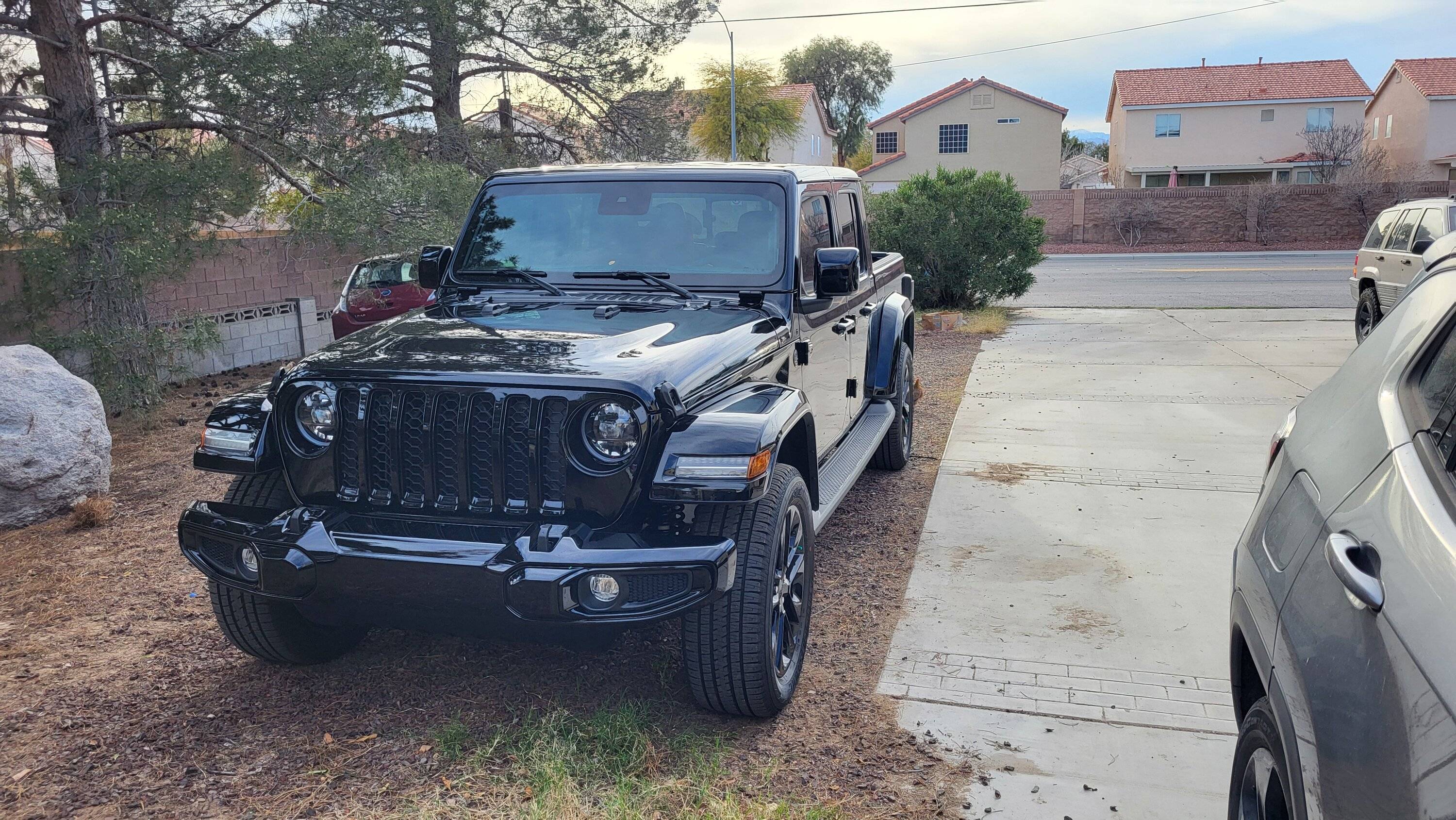 Jeep Gladiator Bumper Reverse Lights 20240306_160811