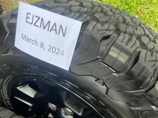 Jeep Gladiator 2021 Mojave Wheels + BFG K02 Tires T2