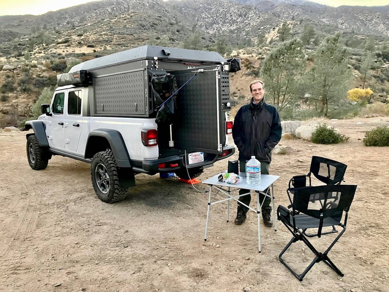 Jeep Gladiator Alu-Cab Canopy Camper Roll Call IMG_5941