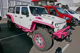 Jeep Gladiator Now being hounded by another dealer - wanting my truck images (2)