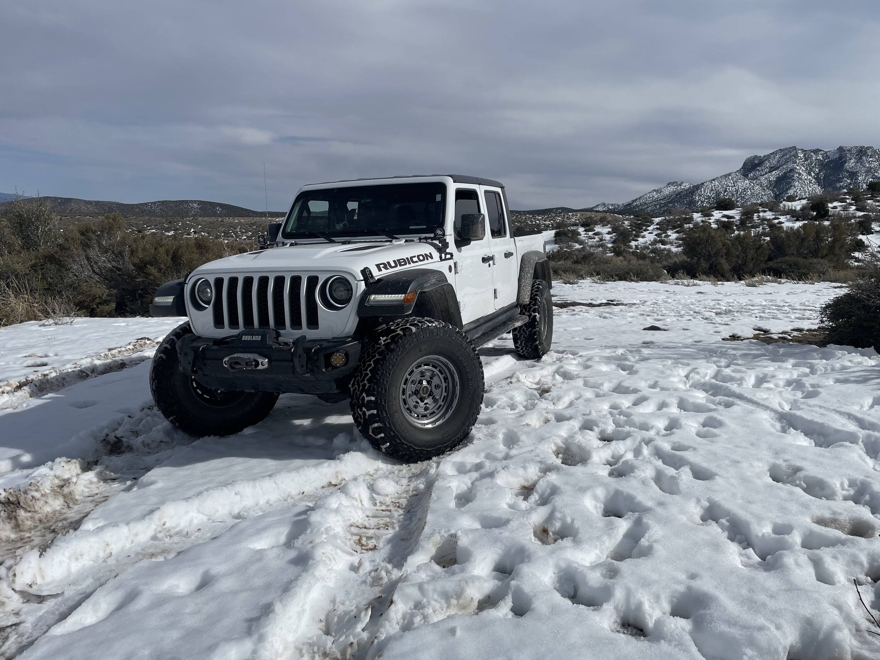 Jeep Gladiator Why I could never run my snow plow on a Mojave IMG_2888