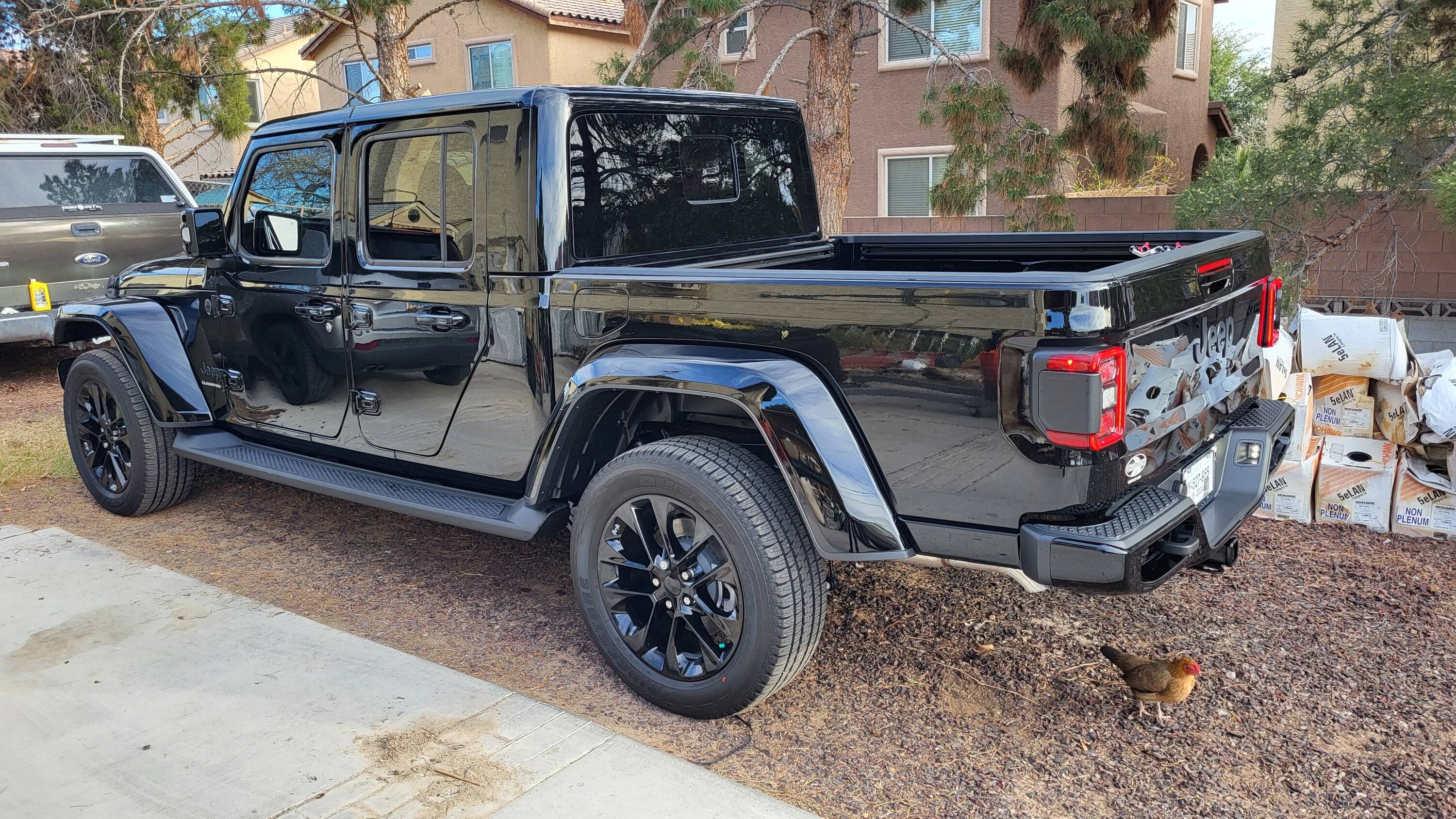 Jeep Gladiator Show me your black rims on your black gladiator! 20240306_160738