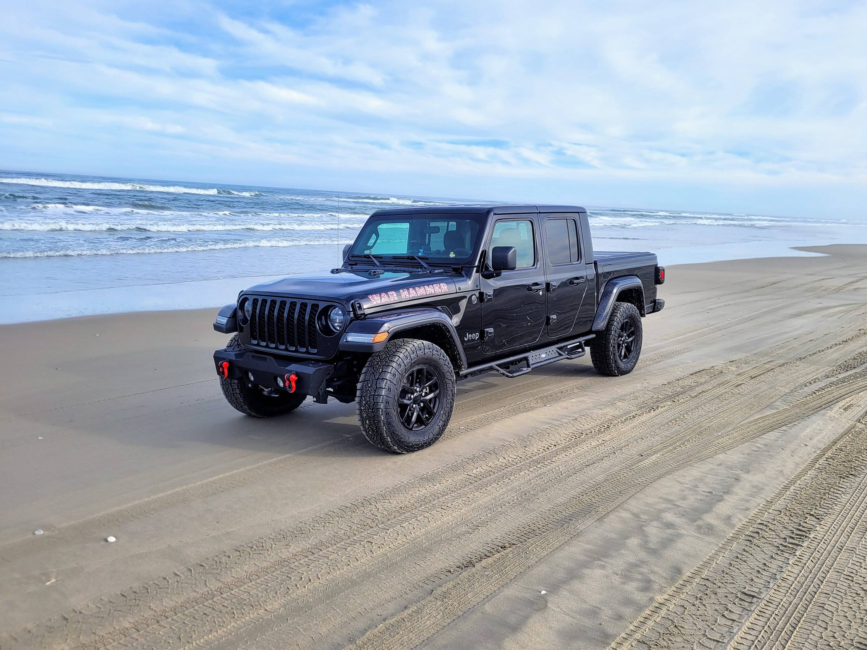 Jeep Gladiator Show me your black rims on your black gladiator! 20240303_153530