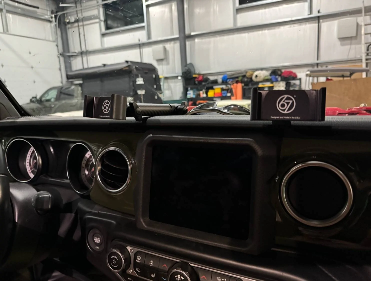 Jeep Gladiator DRs 2021 AEV JT370 with Alu-Cab Canopy Camper IMG_0373