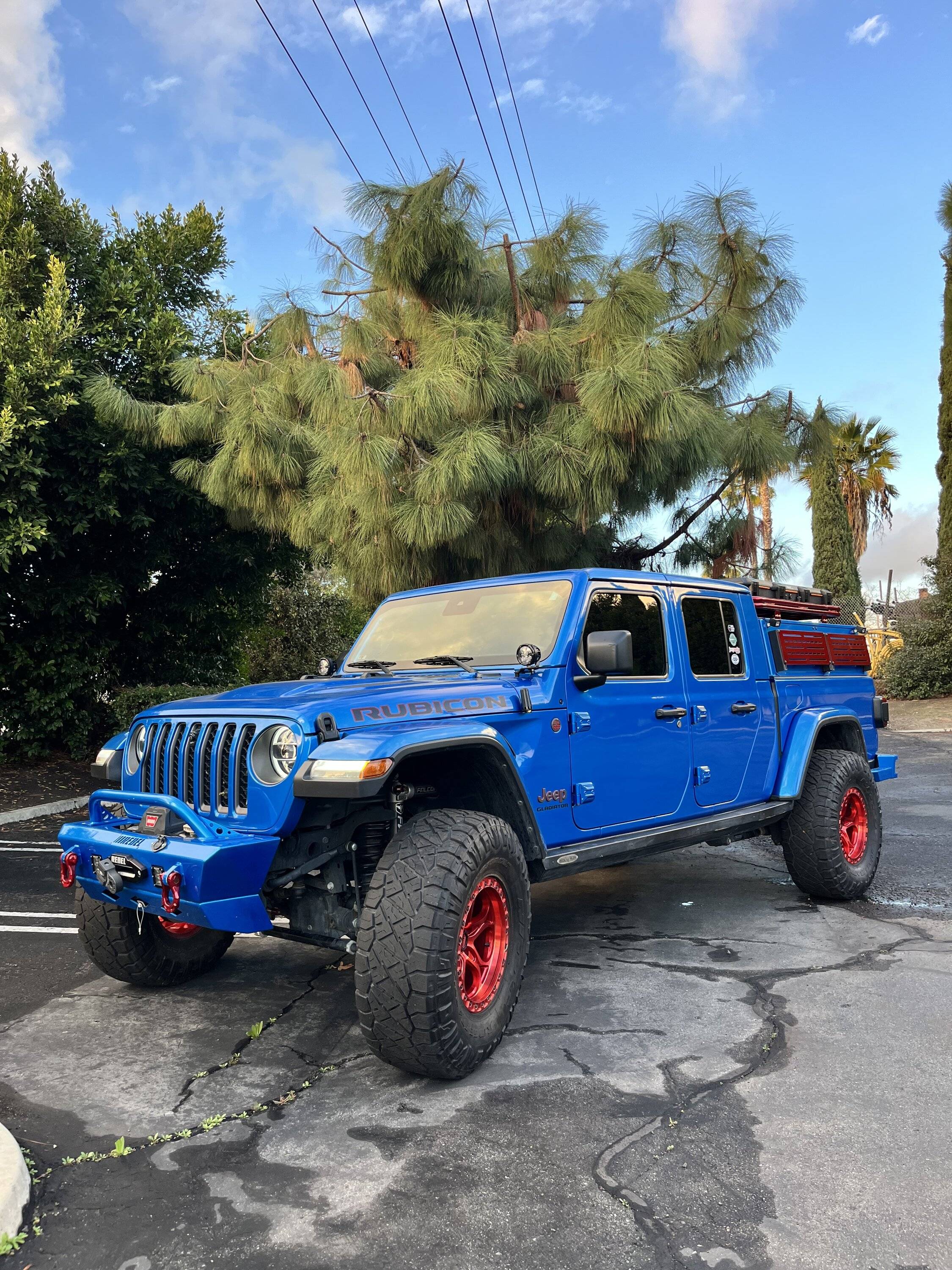 Jeep Gladiator Anyone color body match a steel front bumper on a Gobi Gladiator? IMG_5130