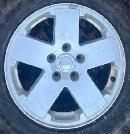 Jeep Gladiator Set of 5 Jeep rims wheels 18" Captur