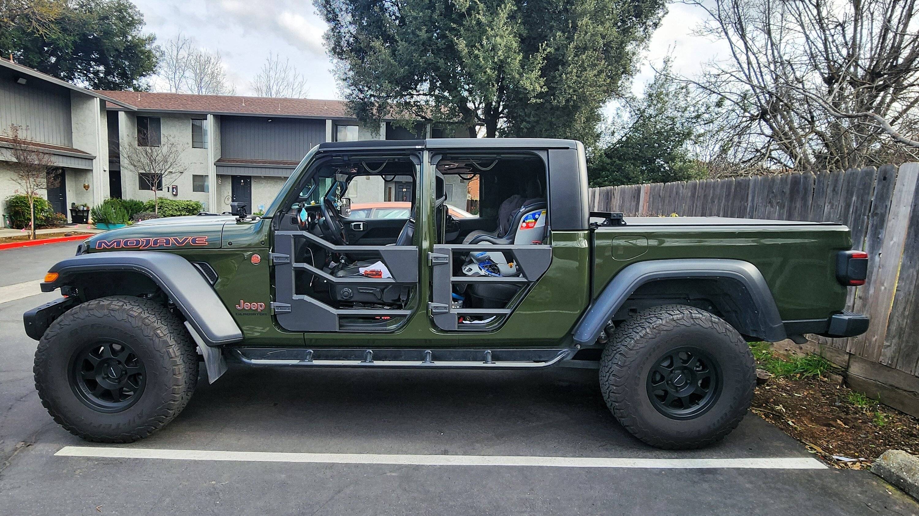 Jeep Gladiator Andrew's 2022 Sarge Green Mojave - Northern CA 20240309_153101-01
