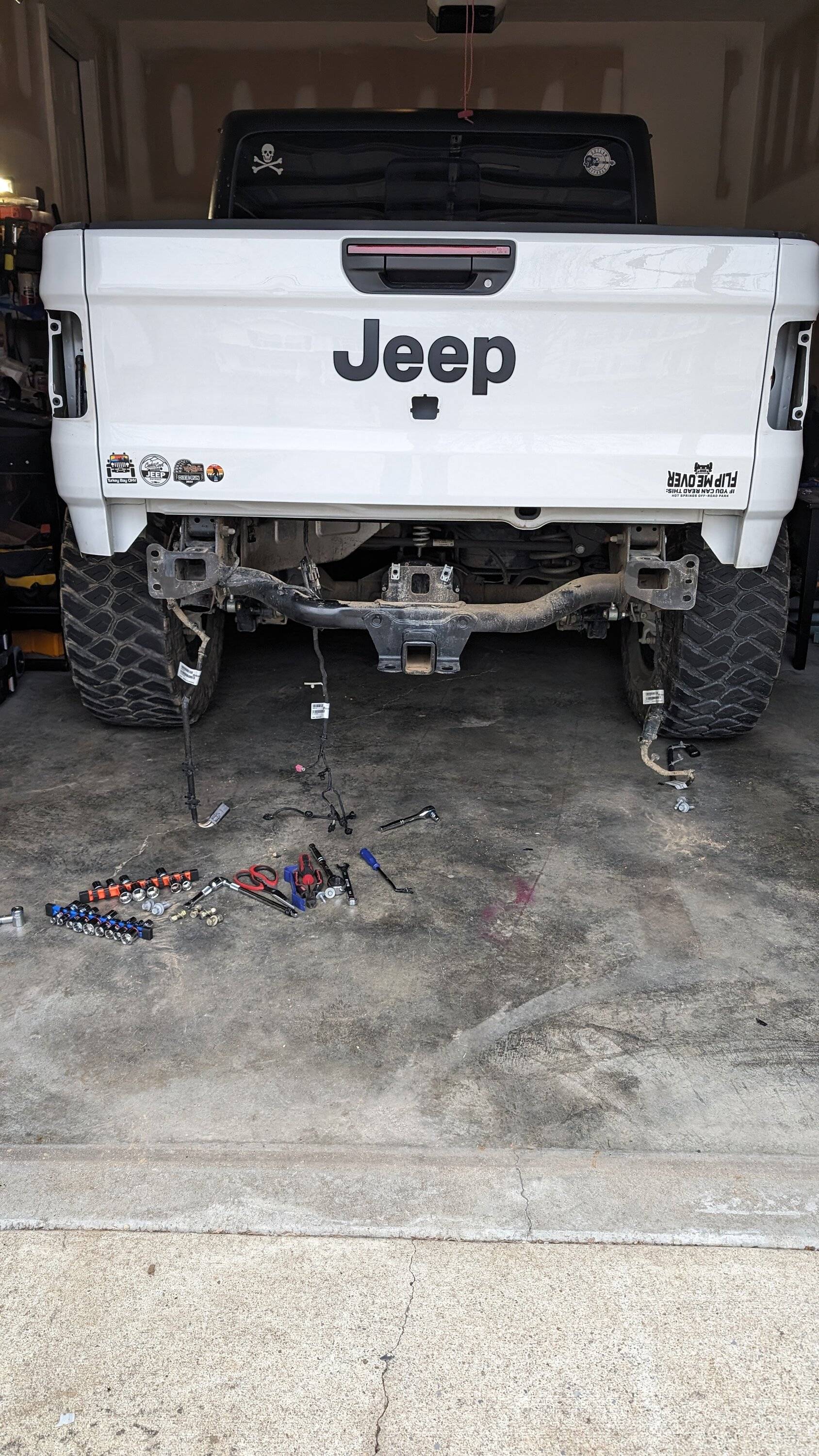 Jeep Gladiator W.T.F.D.I.G.M.I - Turning my daily drive into a trail rig. PXL_20240309_181811139.MP