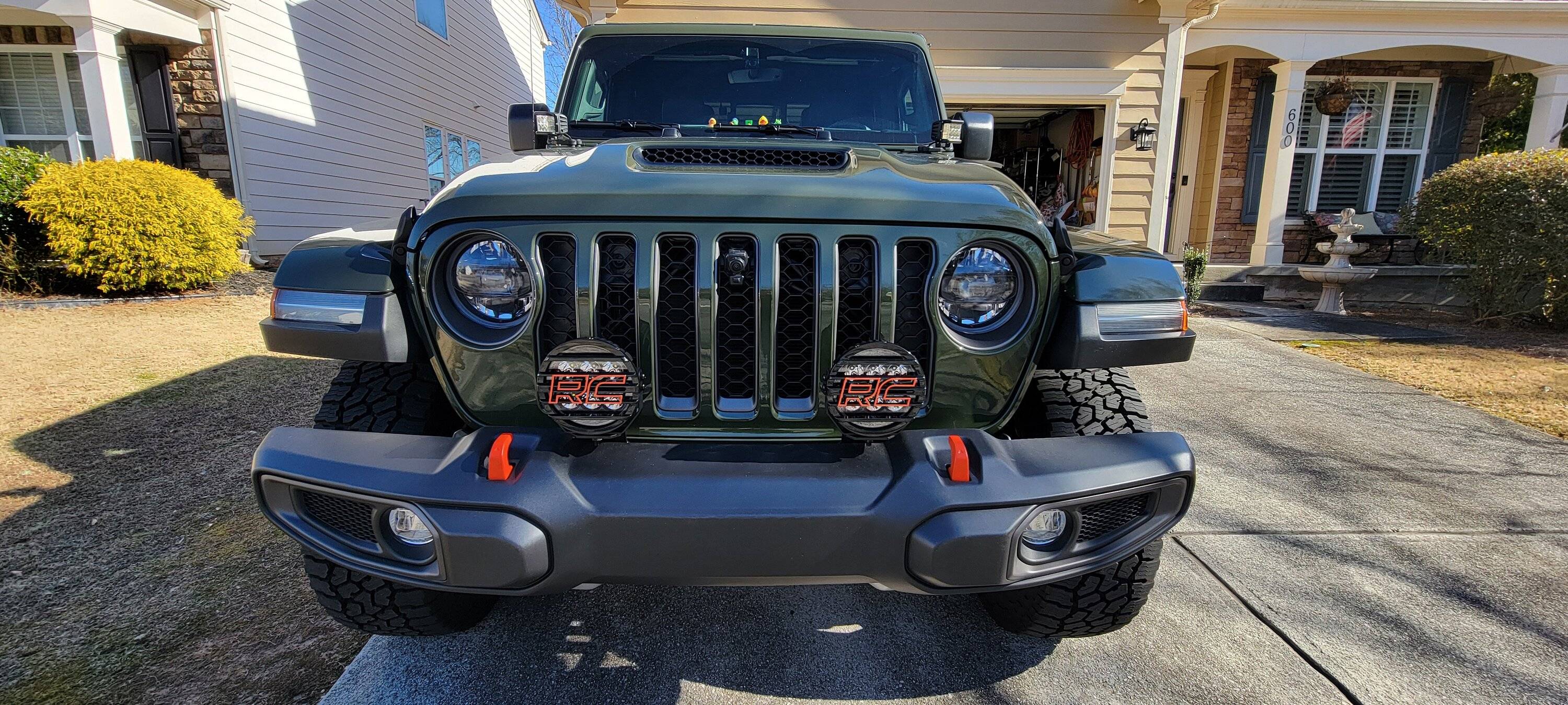 Jeep Gladiator Mojave orange mods 20240219_152831