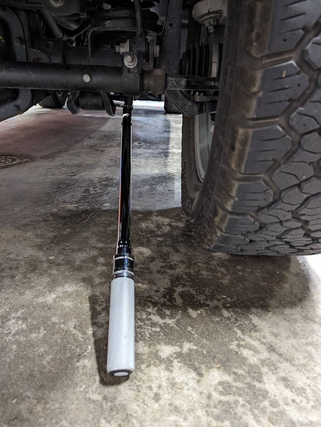 Jeep Gladiator Control Arm Bolts PXL_20230825_025417550